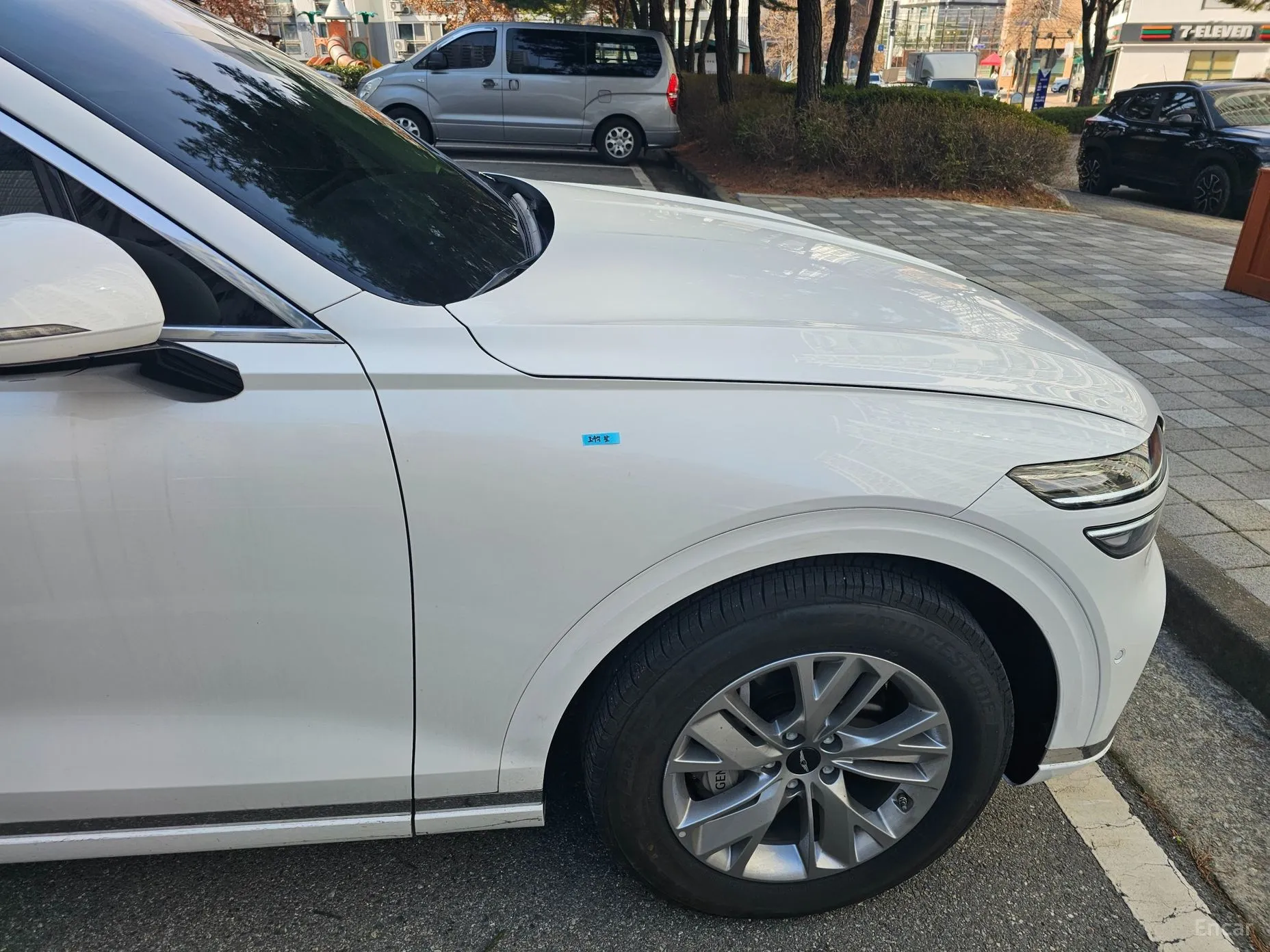 Genesis GV70 превью 4
