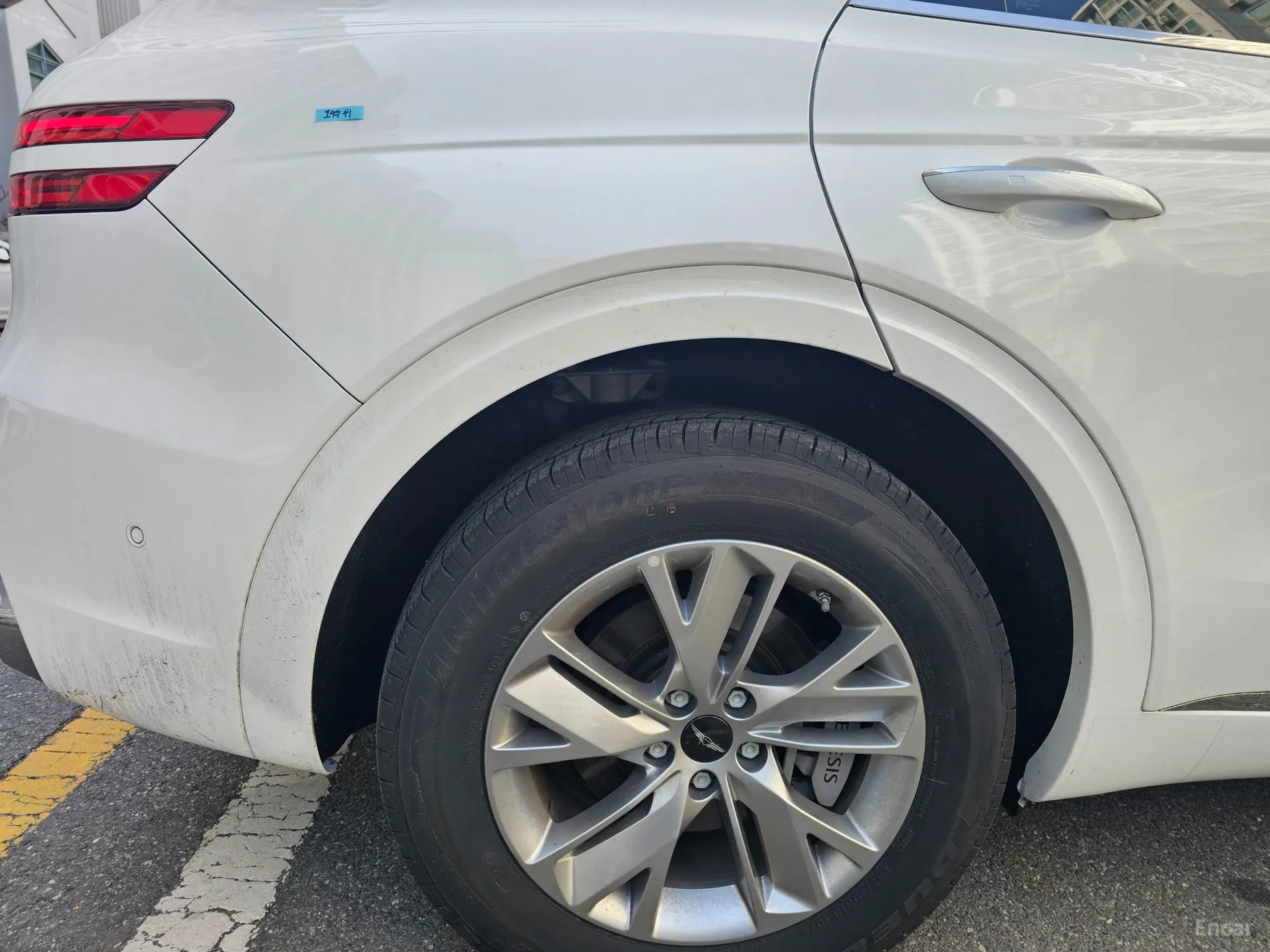 Genesis GV70 превью 6