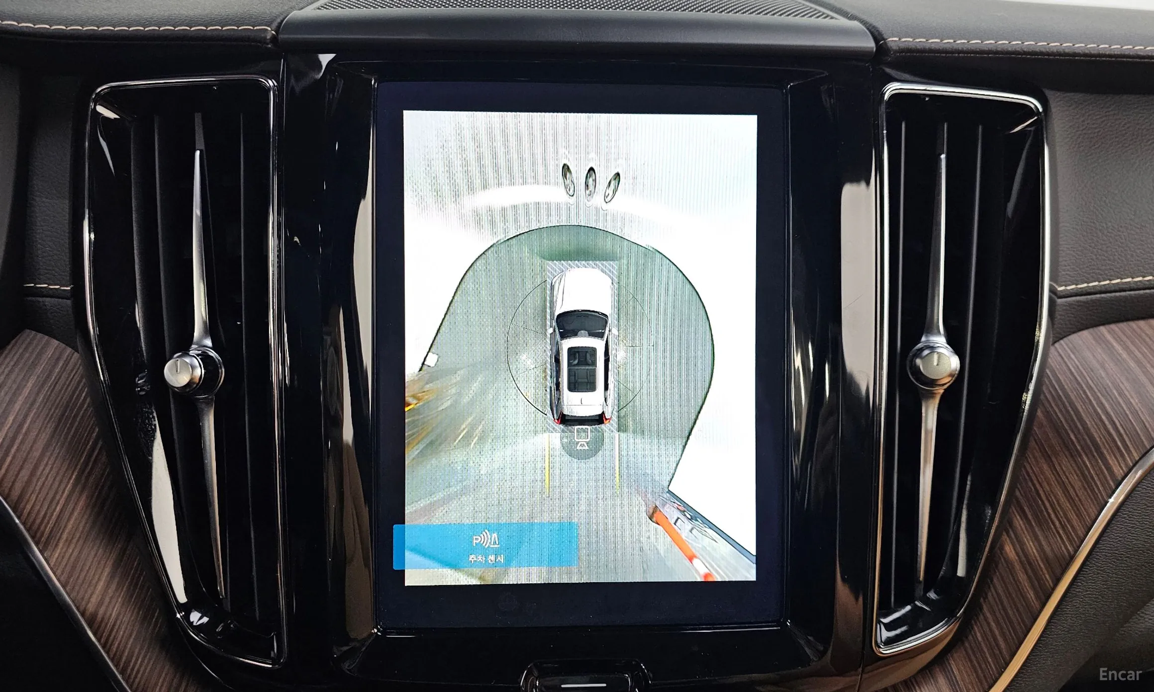 Volvo XC60 Gen 2 превью 15