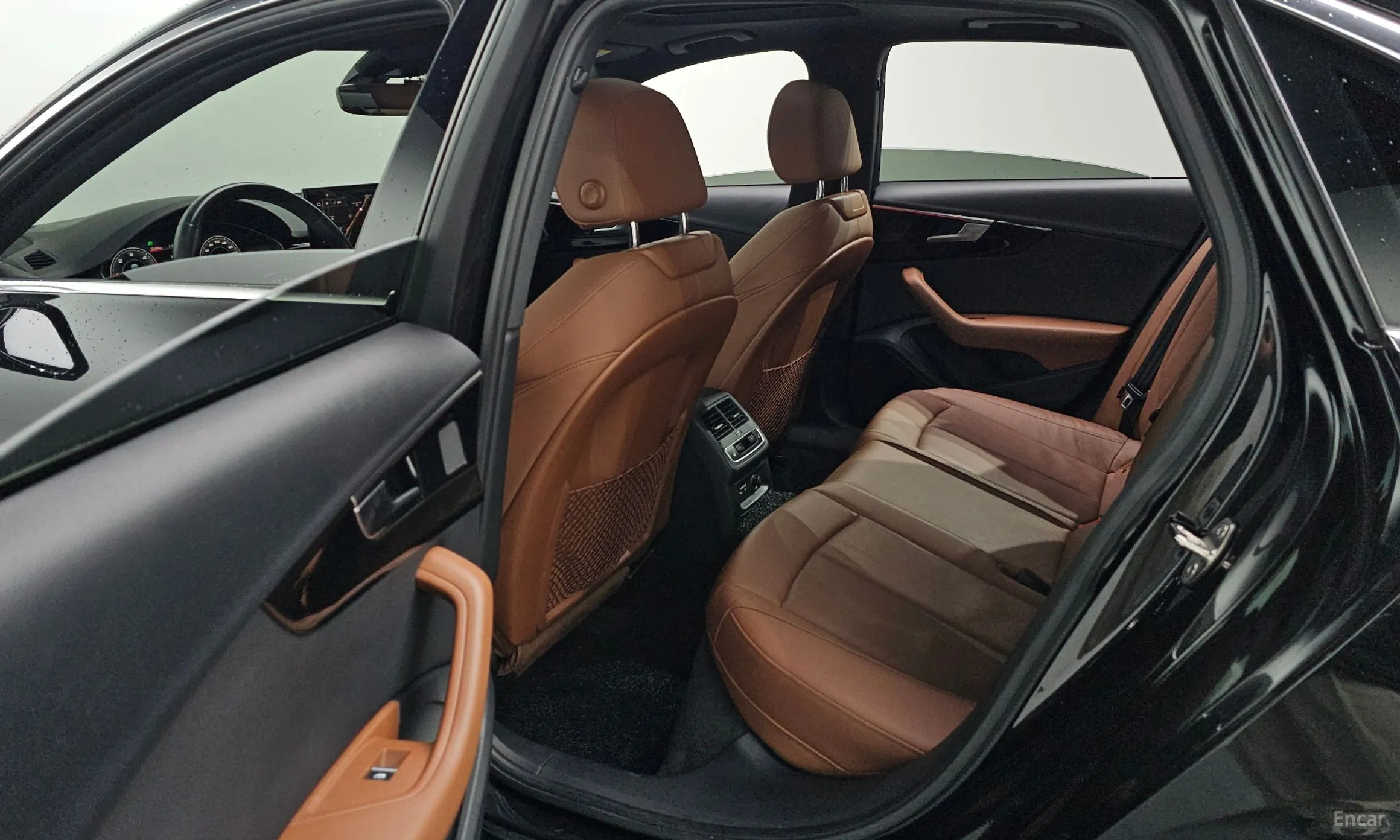 Audi A4 (B9) превью 12