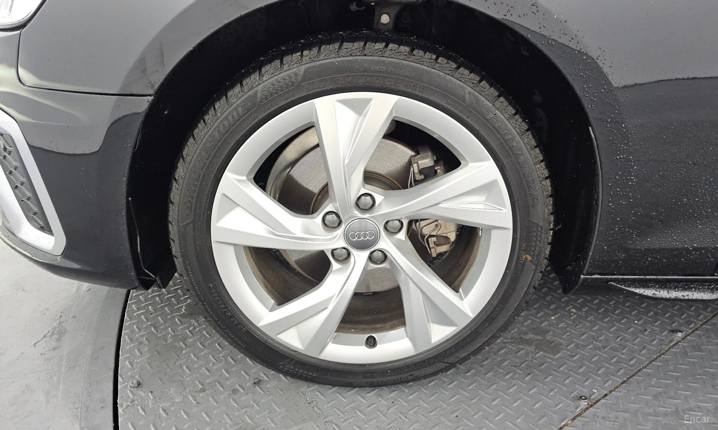 Audi A4 (B9) превью 5