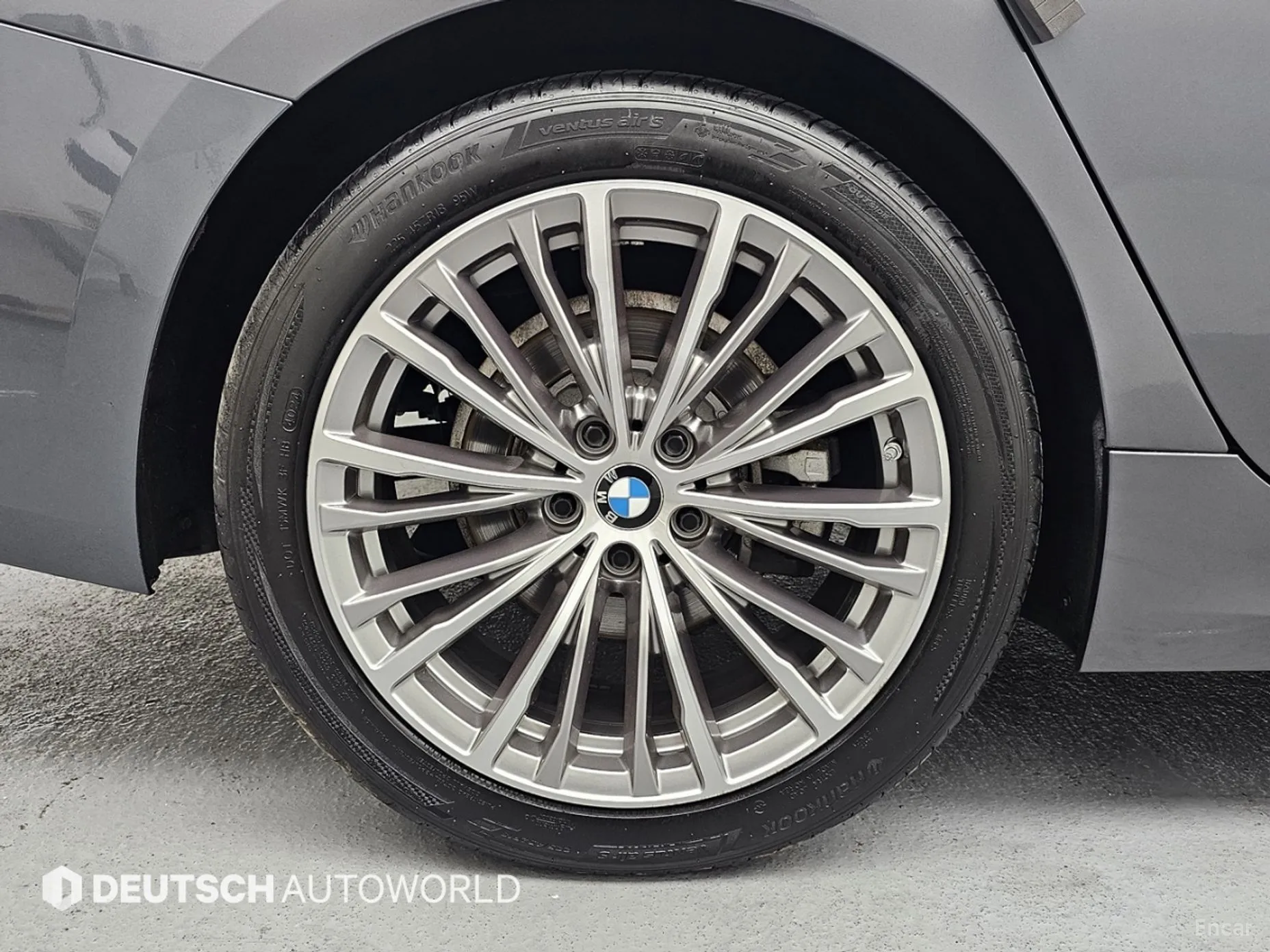 BMW 3 Series (G20) превью 5