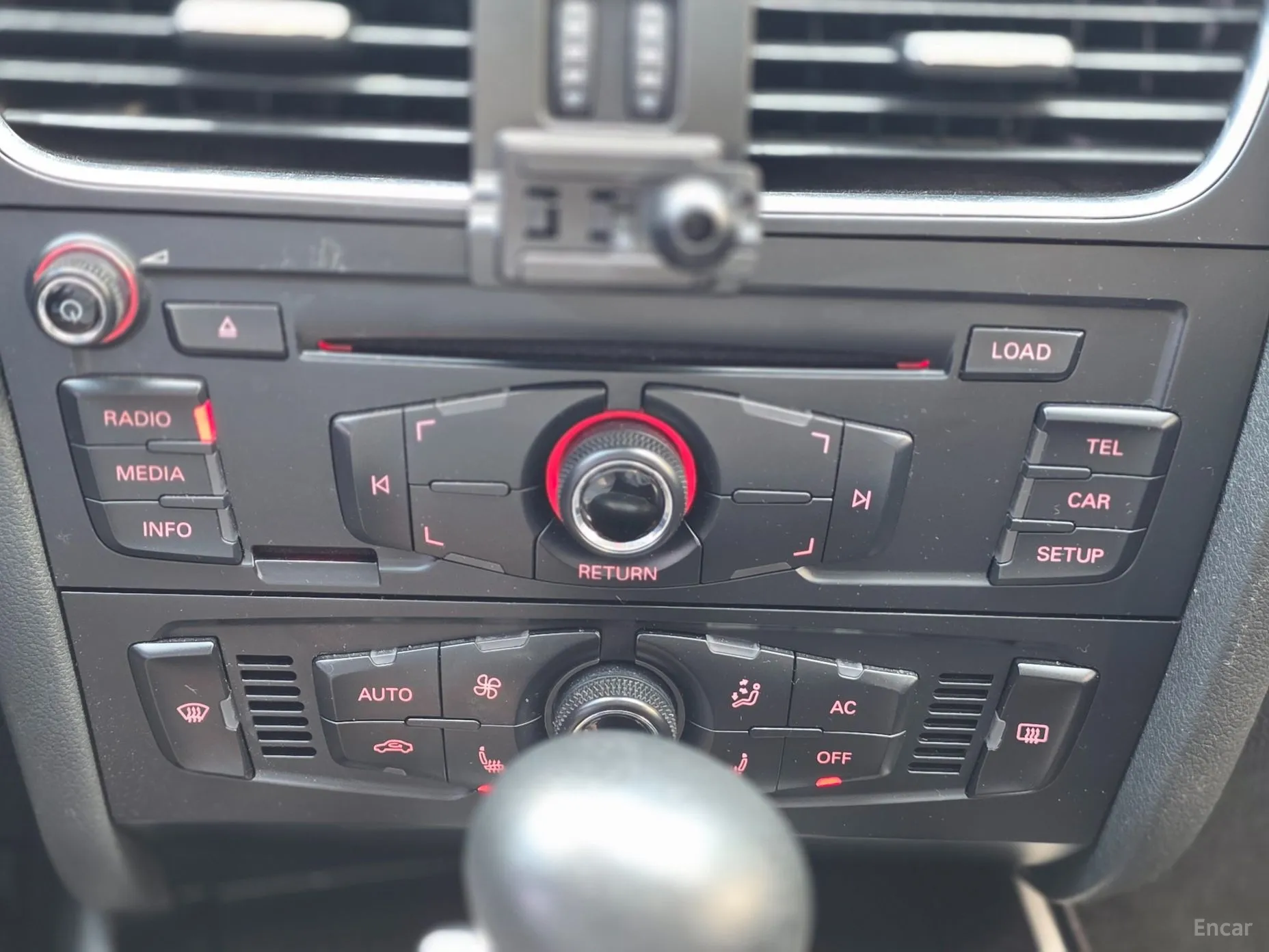 Audi New A4 превью 13