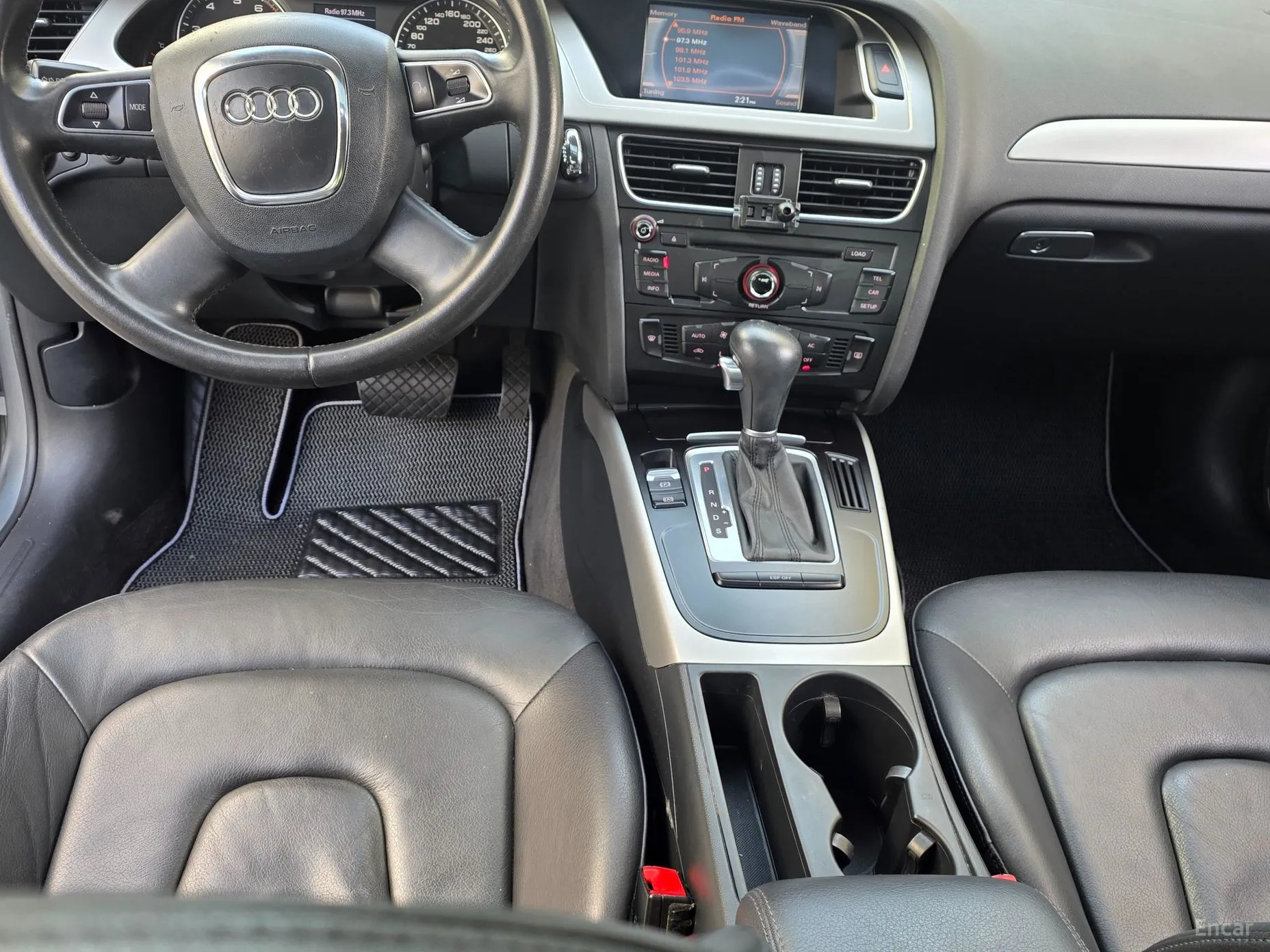 Audi New A4 превью 8
