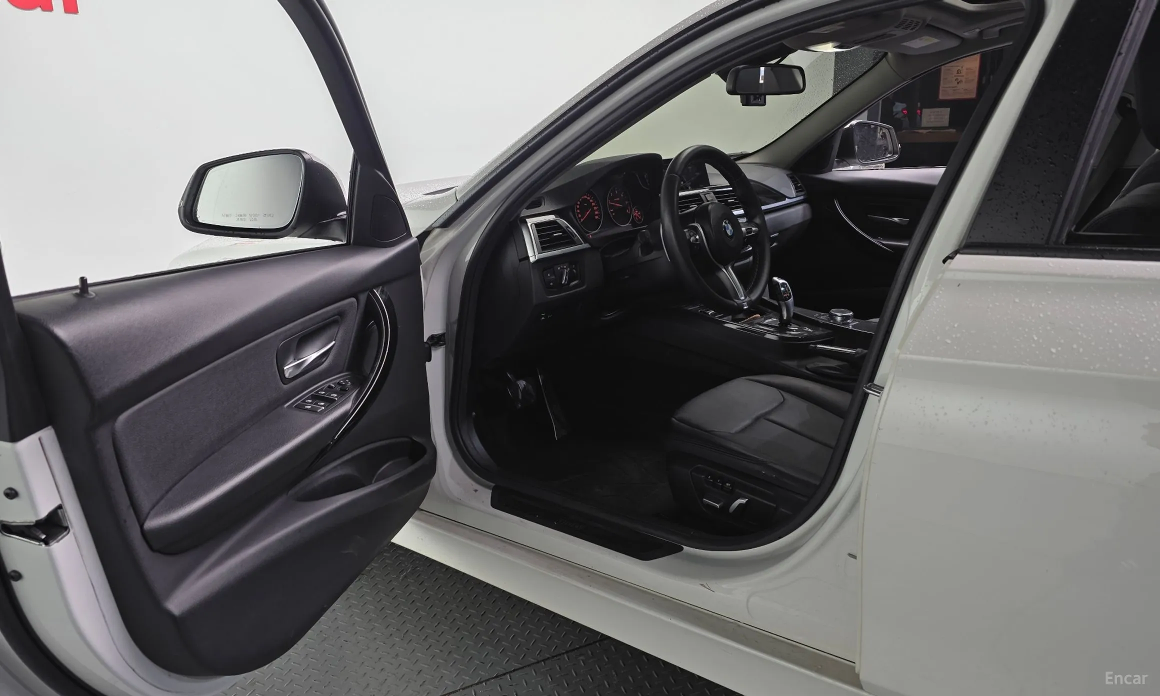 BMW 3 Series (F30) превью 10