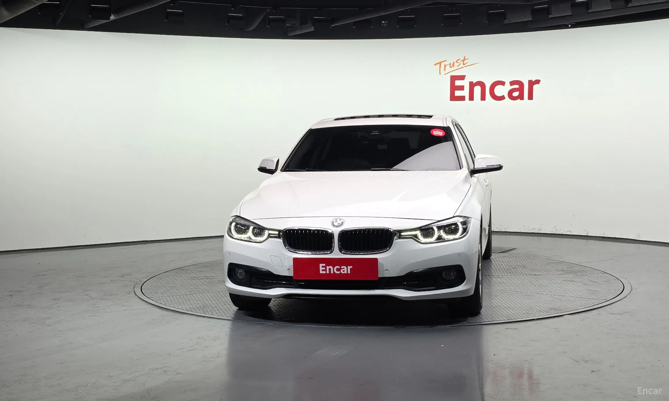 BMW 3 Series (F30) превью 3