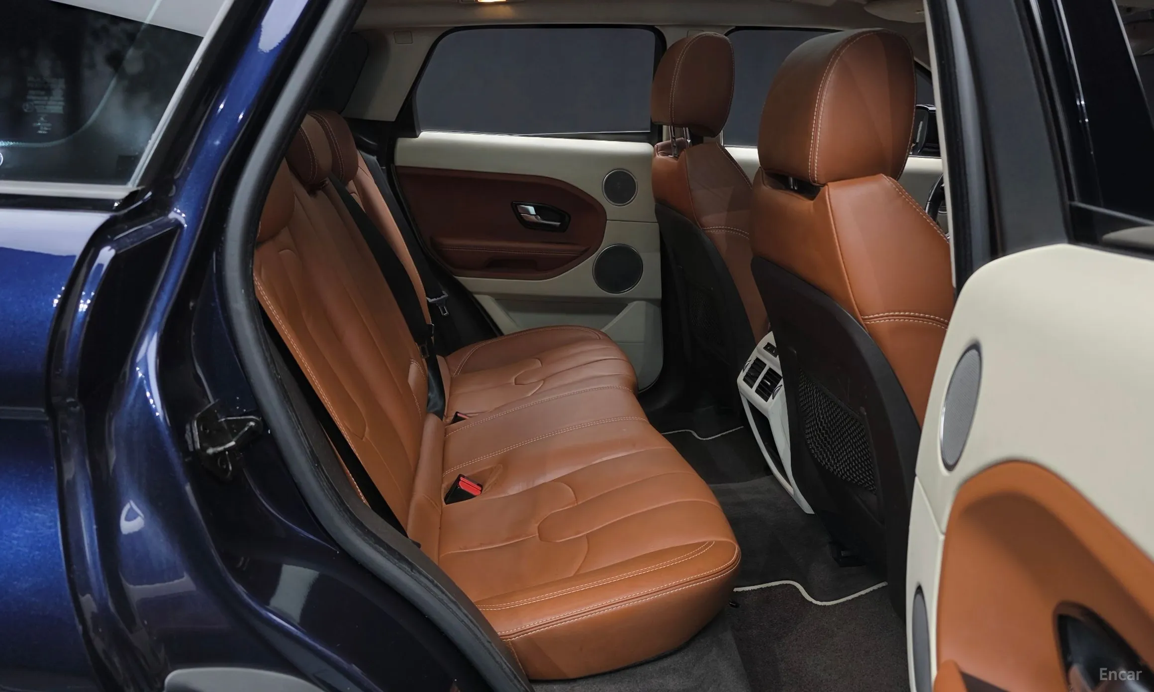Land Rover Range Rover Evoque превью 12