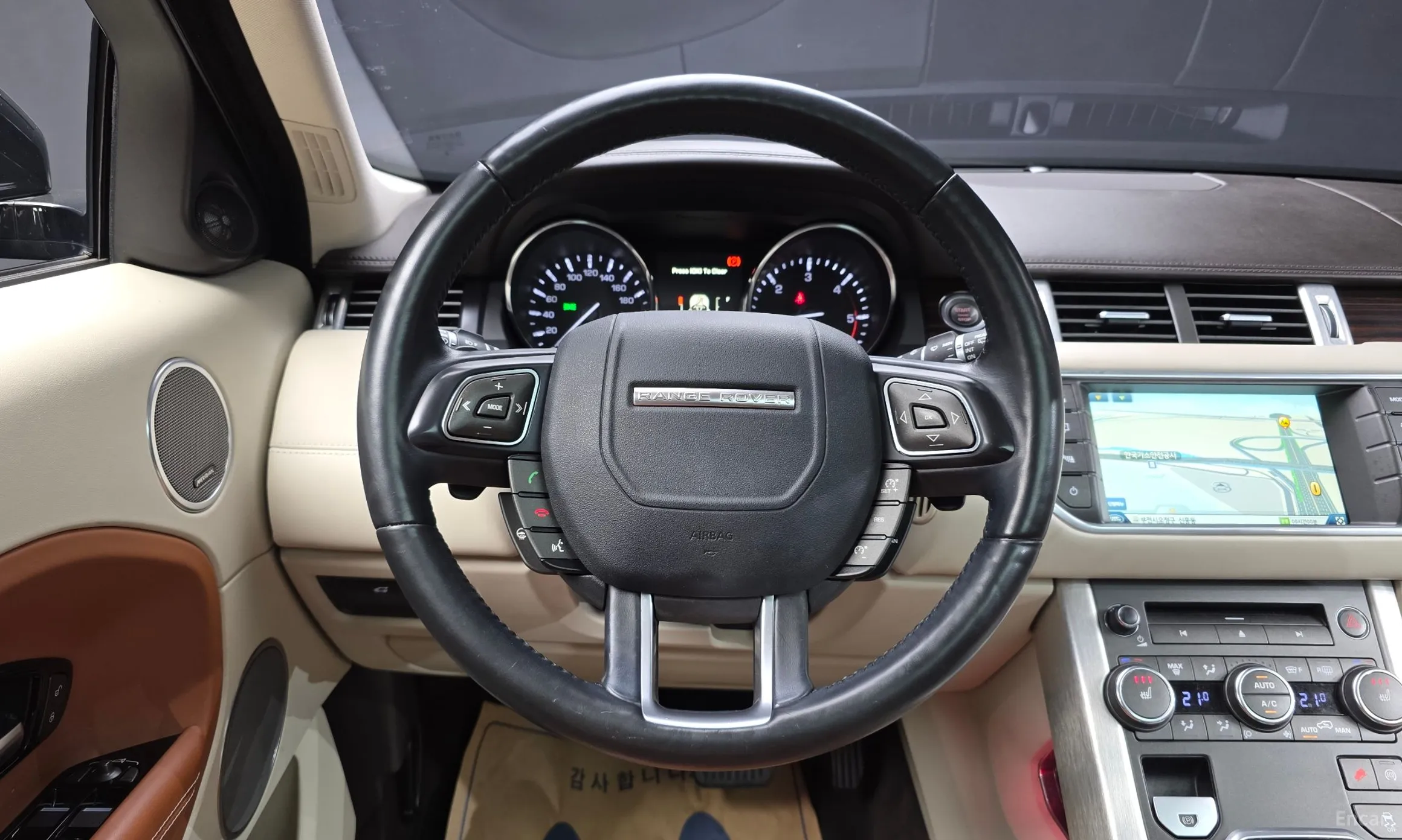 Land Rover Range Rover Evoque превью 13