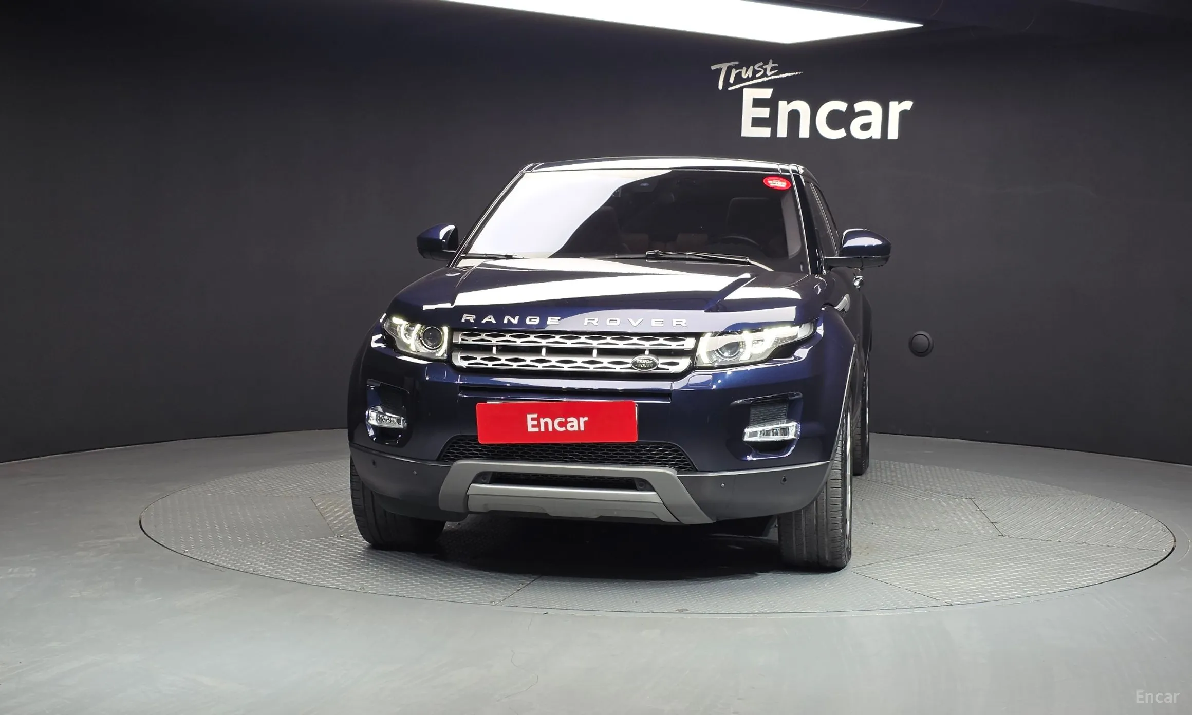 Land Rover Range Rover Evoque превью 3