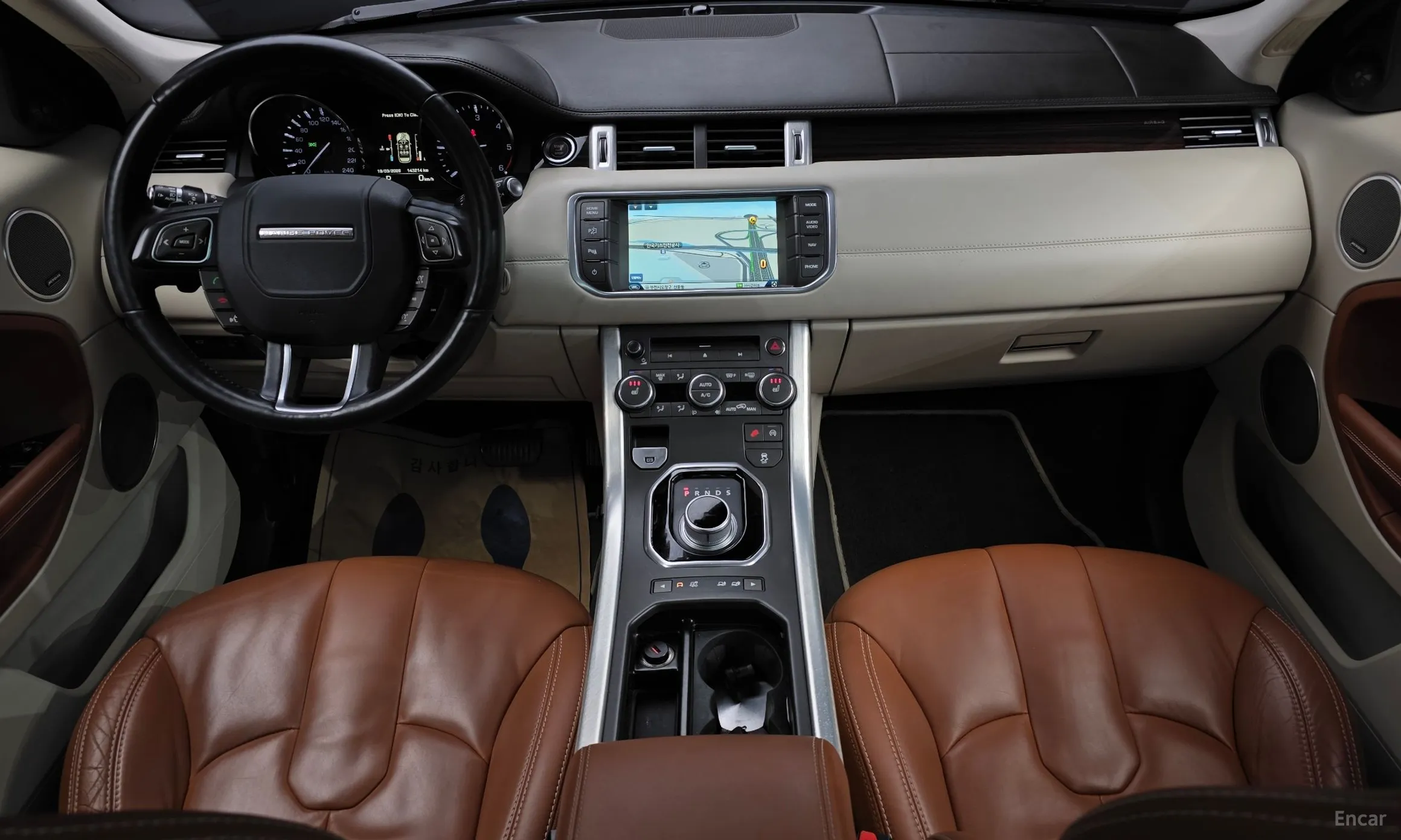 Land Rover Range Rover Evoque превью 7