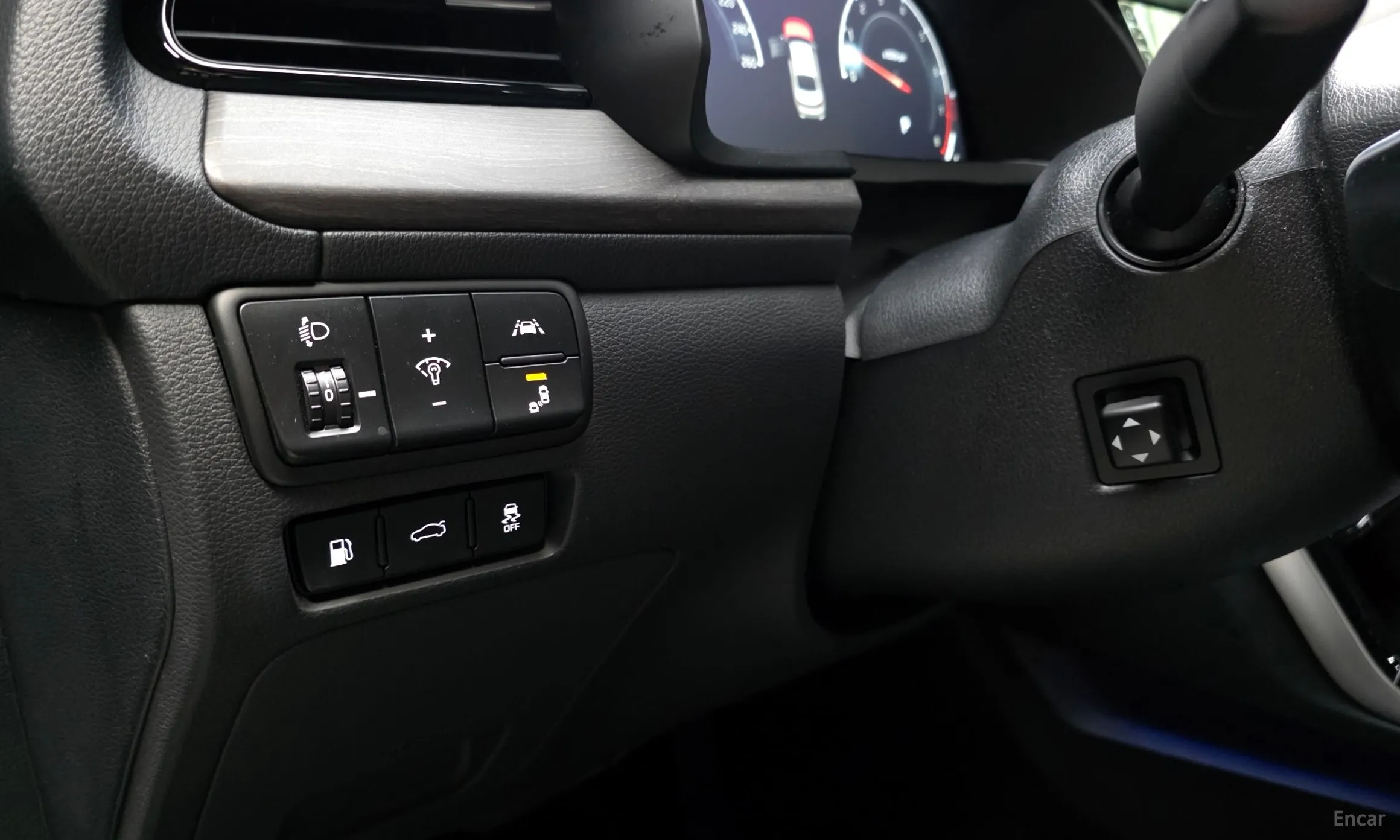 Kia K7 Premier превью 14