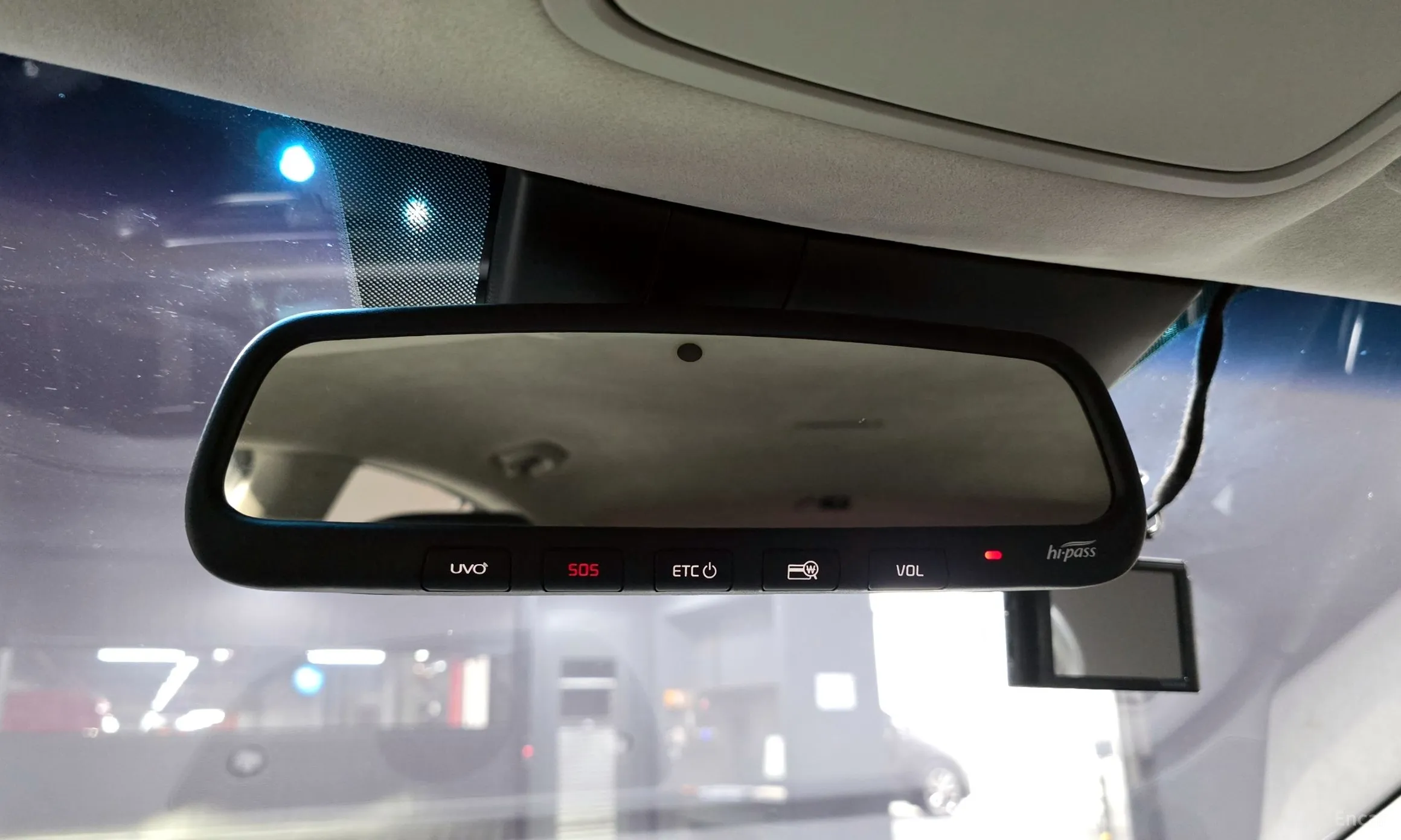Kia K7 Premier превью 18