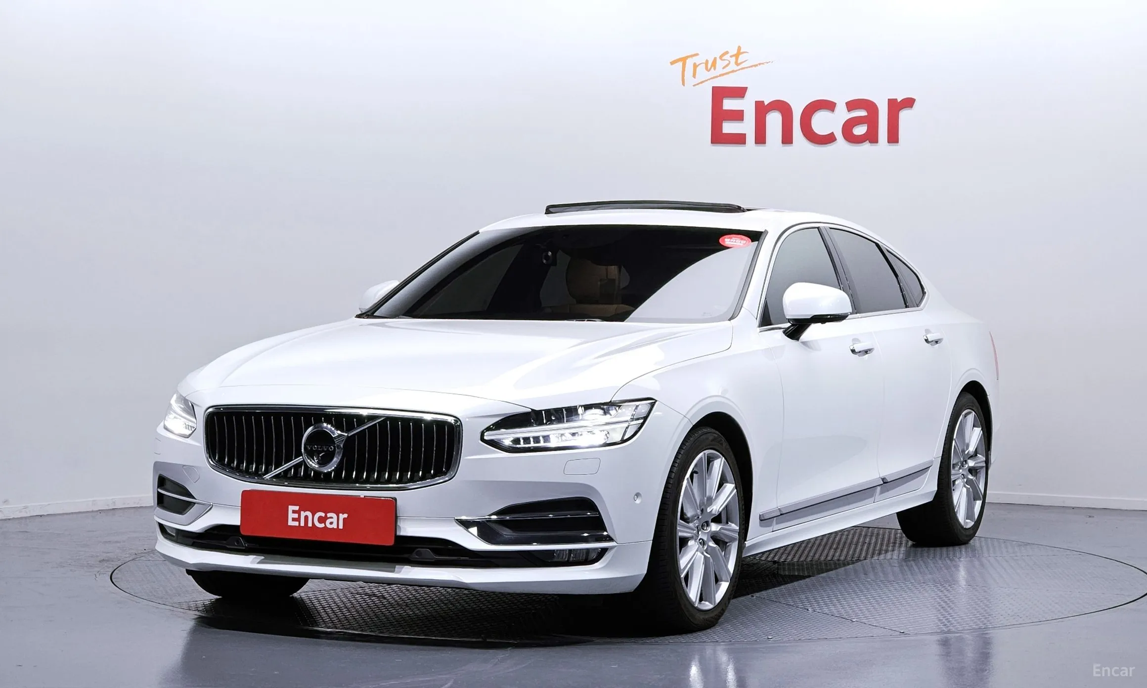 Volvo S90