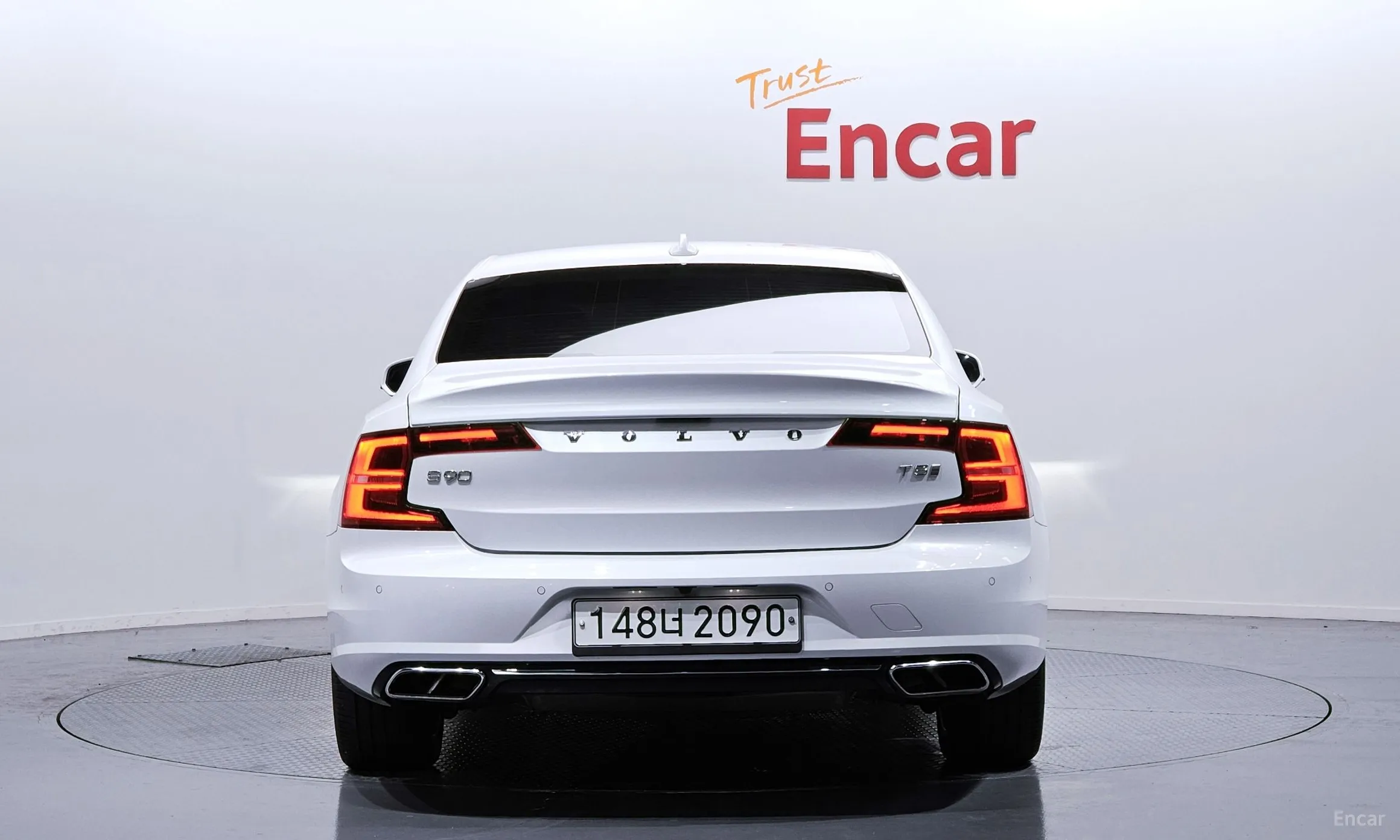 Volvo S90 превью 4