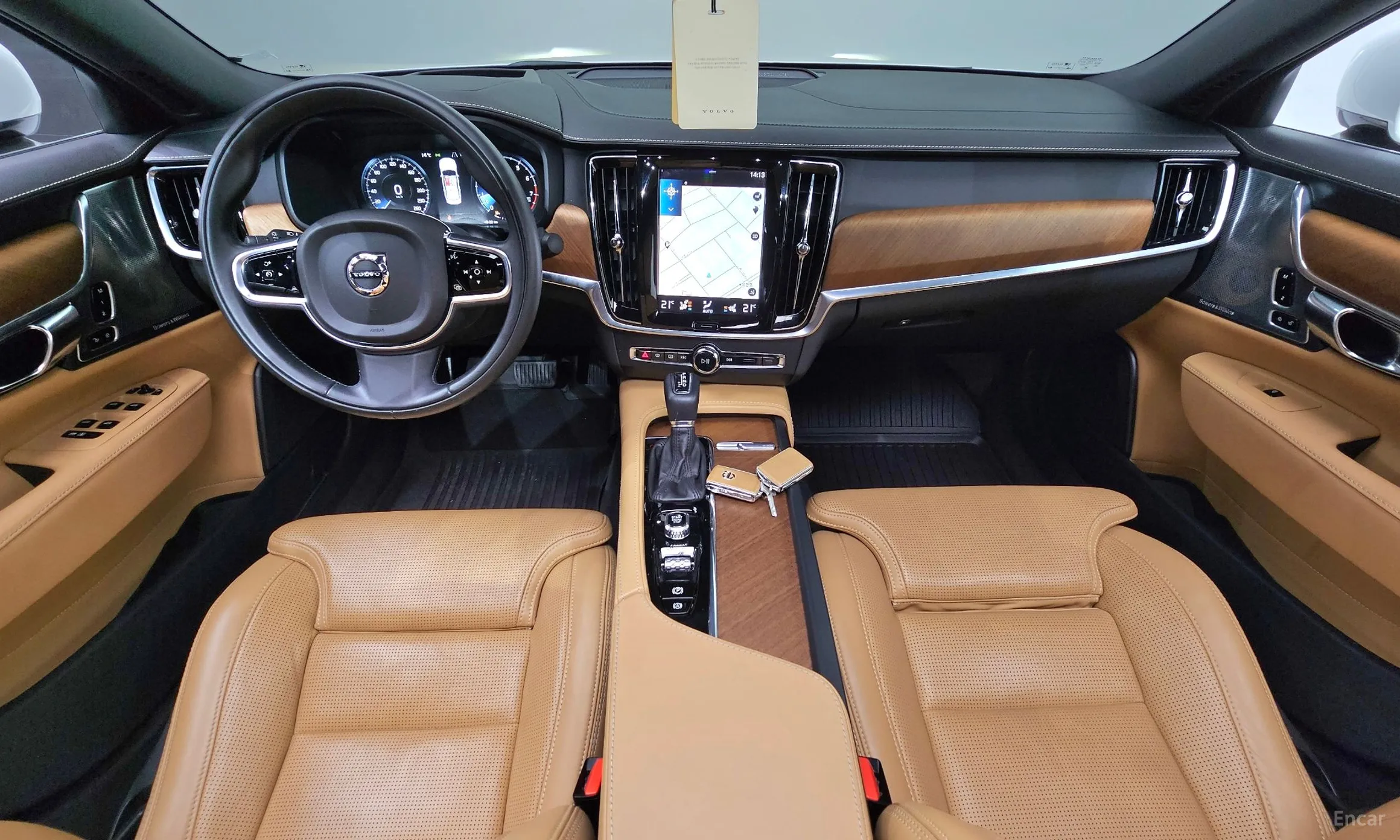 Volvo S90 превью 7