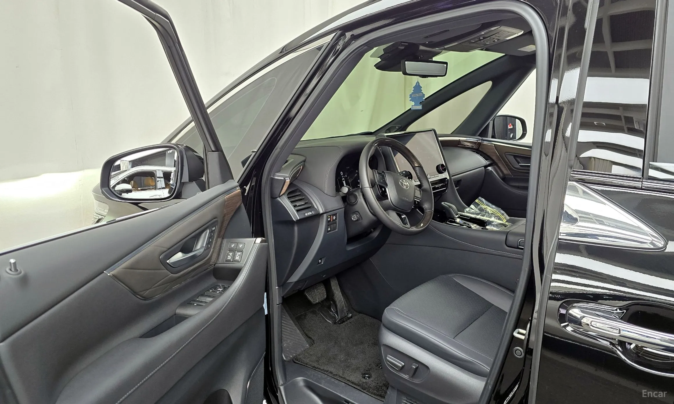 Toyota Alphard 4th Generation превью 10