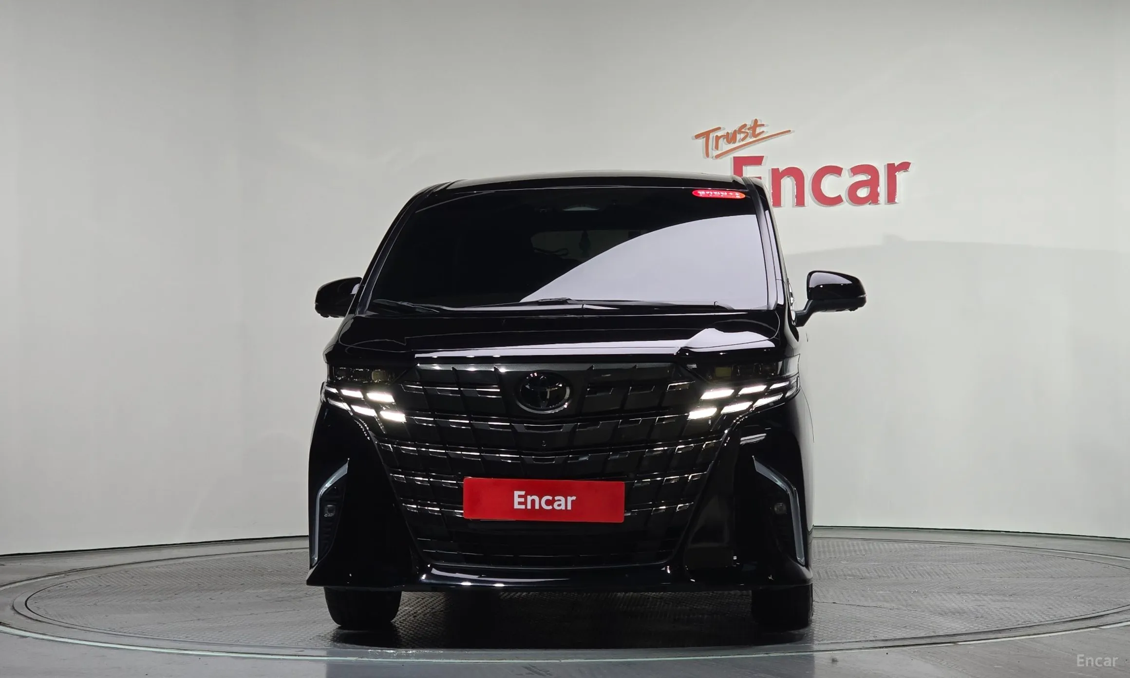 Toyota Alphard 4th Generation превью 3