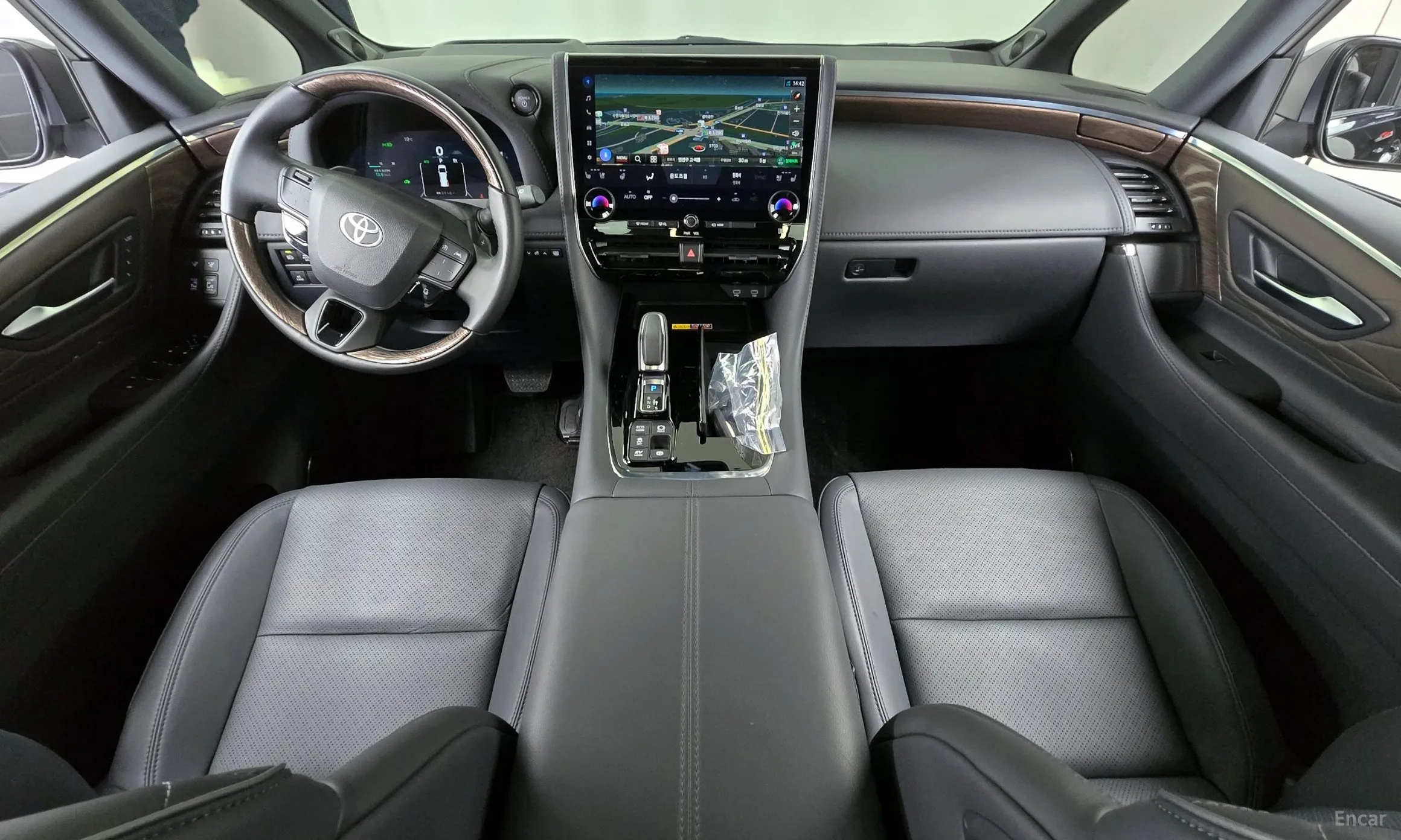 Toyota Alphard 4th Generation превью 7