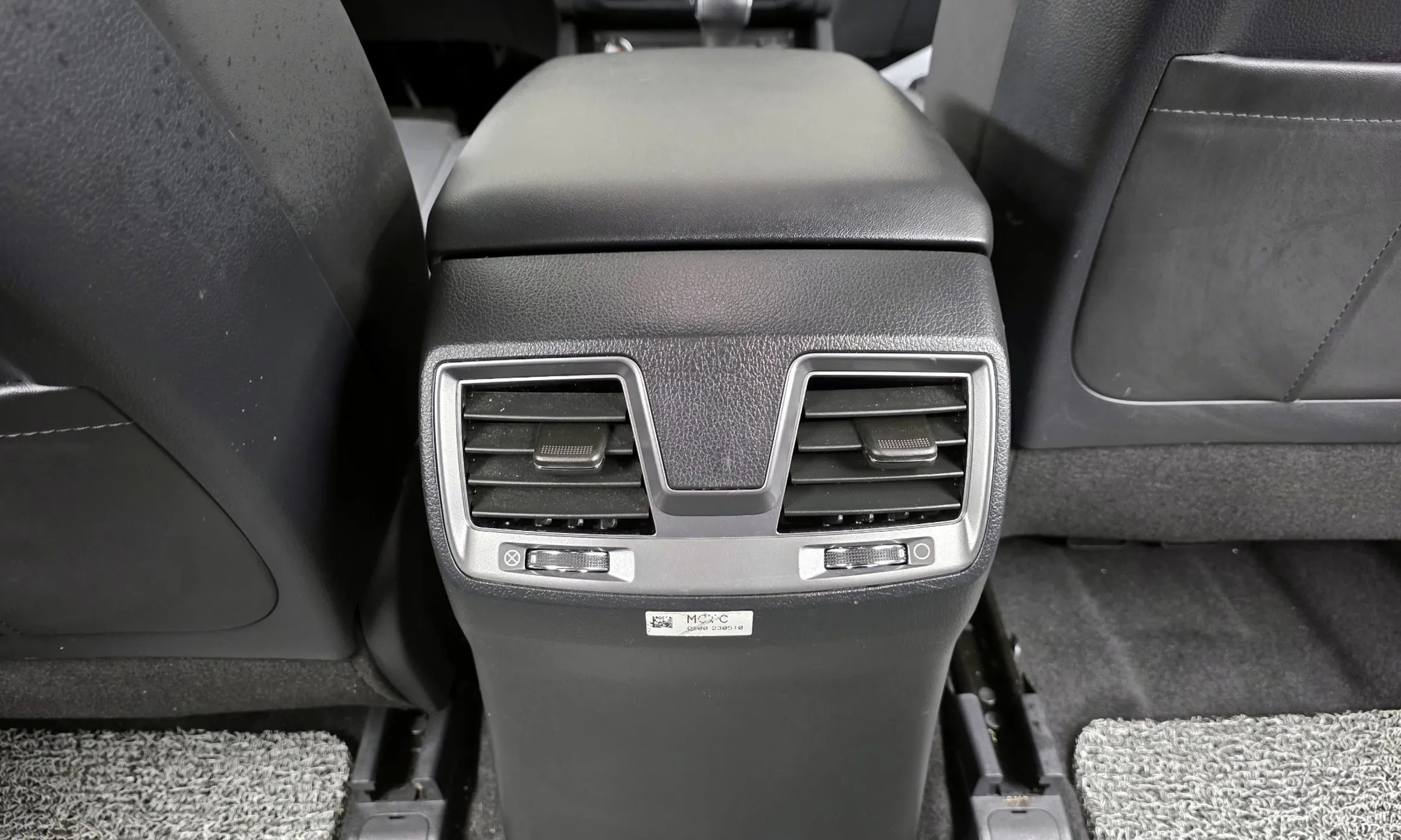 KG Mobility (SsangYong) Rexton Sports Khan превью 19