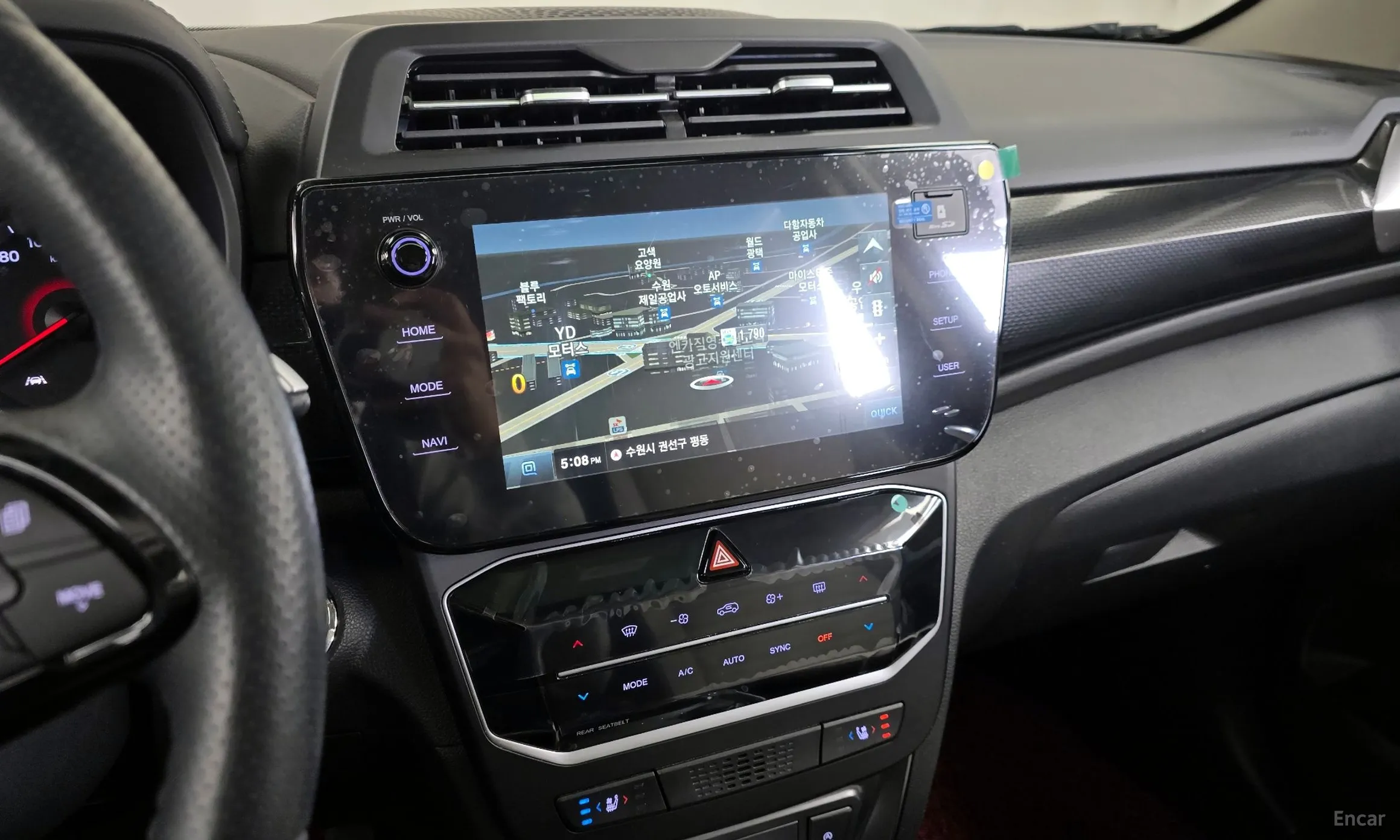 KG Mobility (SsangYong) Tivoli превью 14