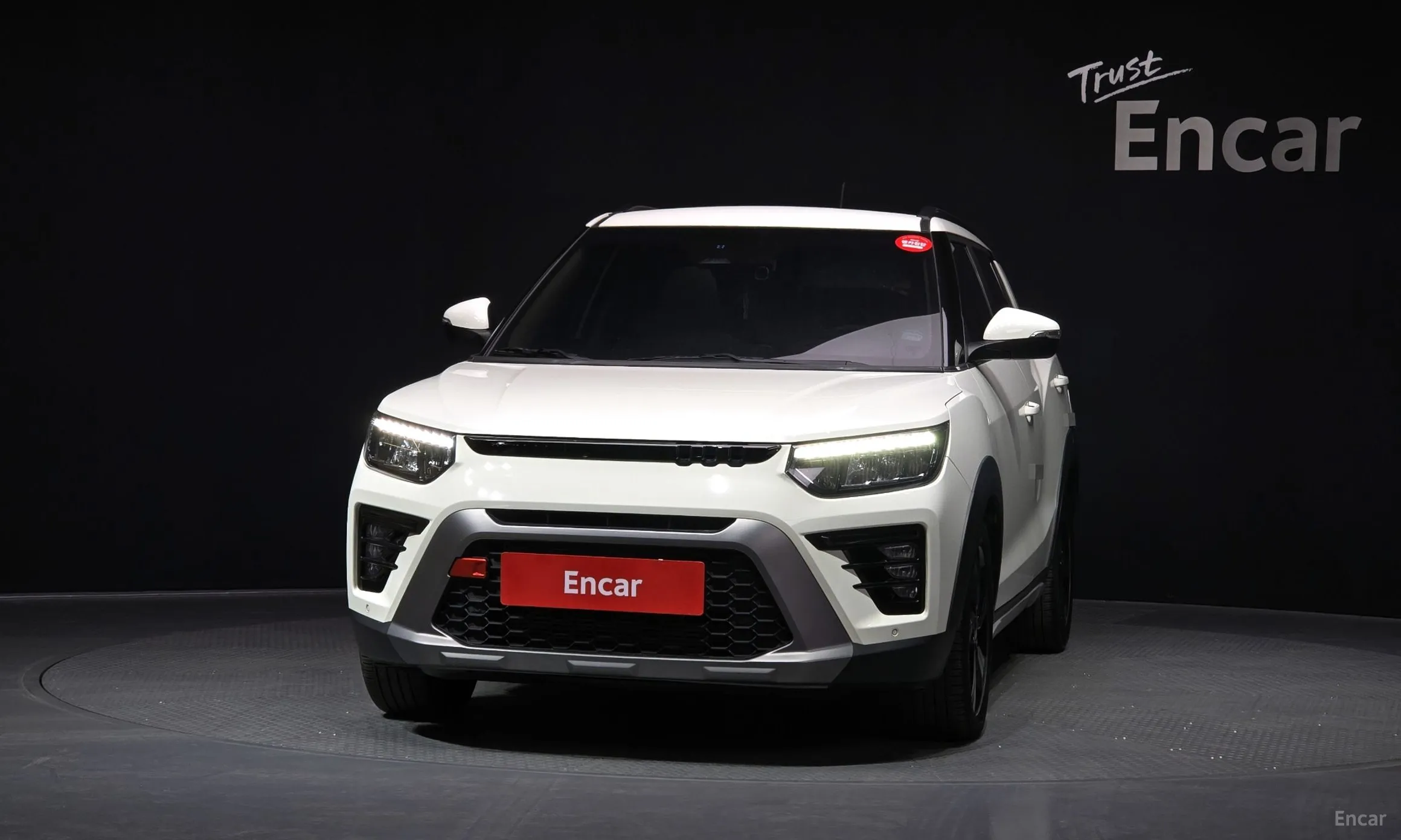 KG Mobility (SsangYong) Tivoli превью 3