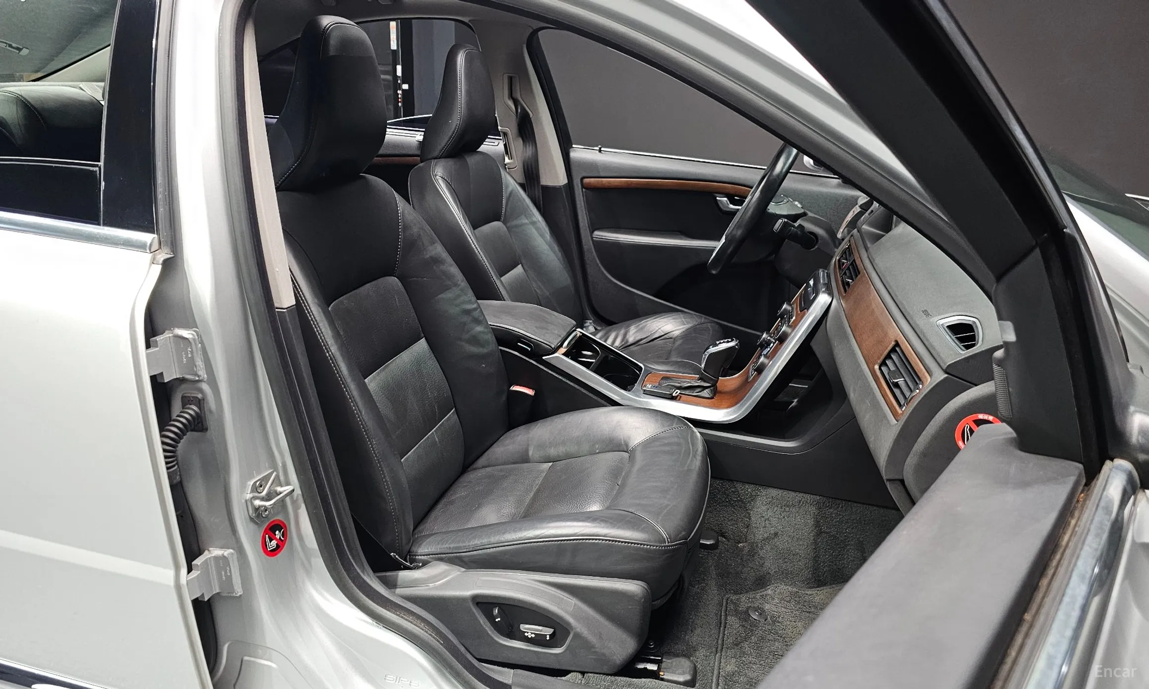 Volvo S80 превью 10