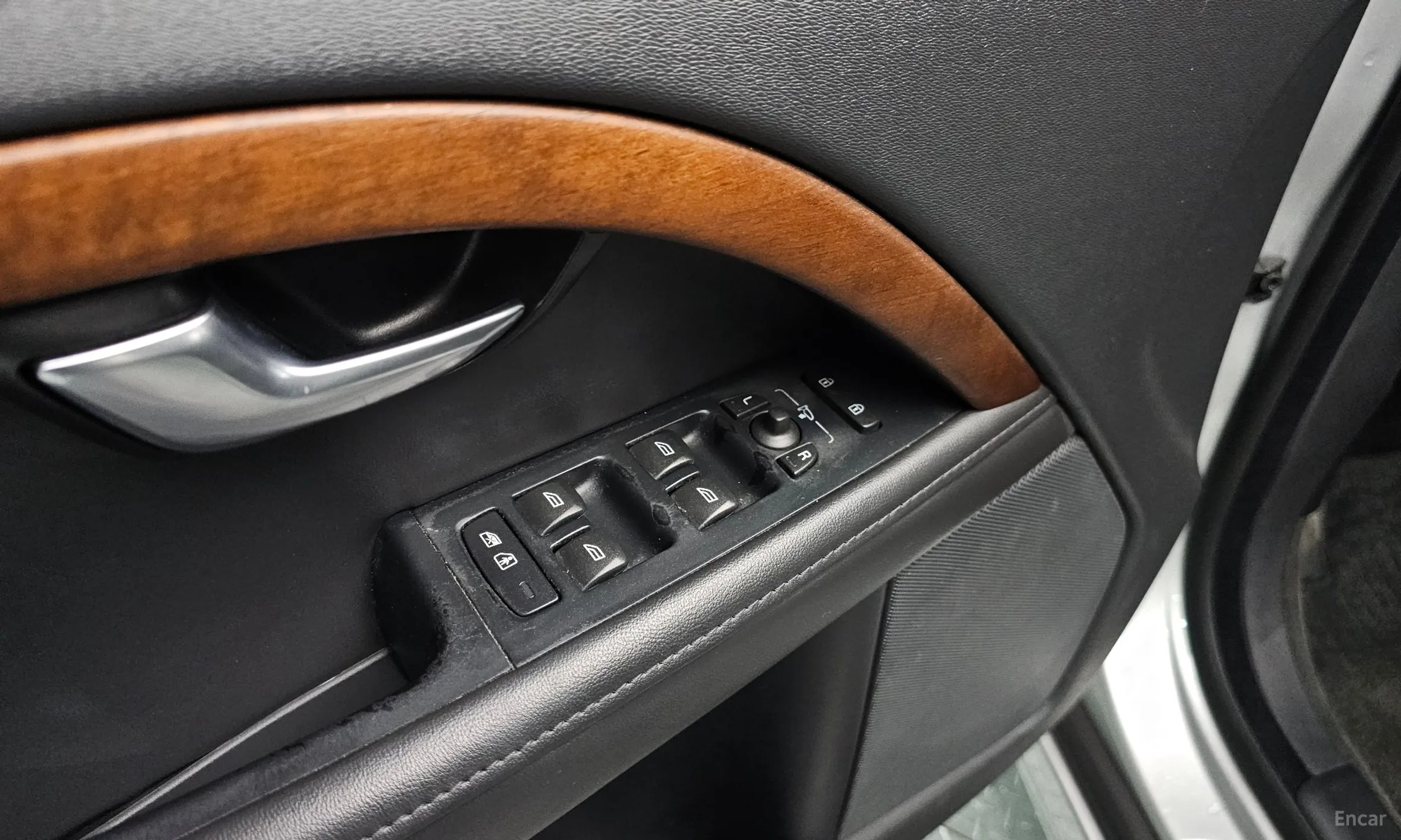 Volvo S80 превью 18