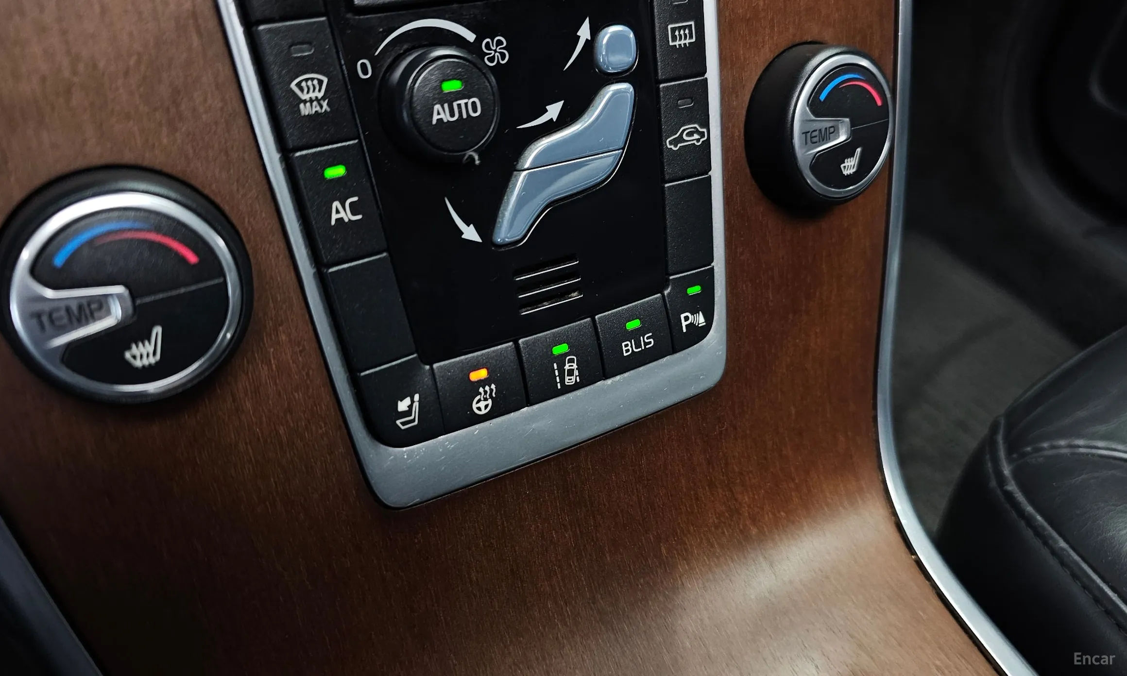 Volvo S80 превью 19