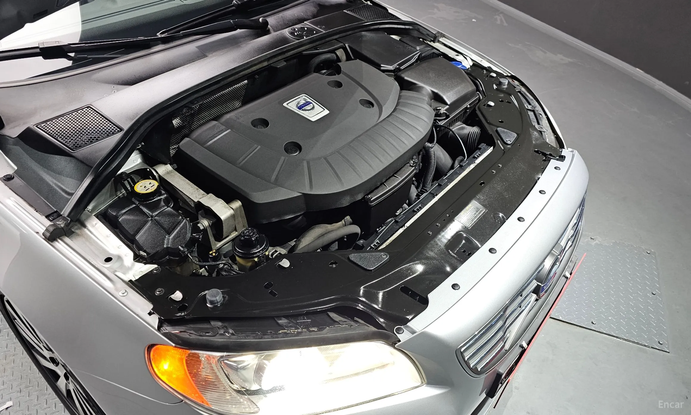 Volvo S80 превью 6