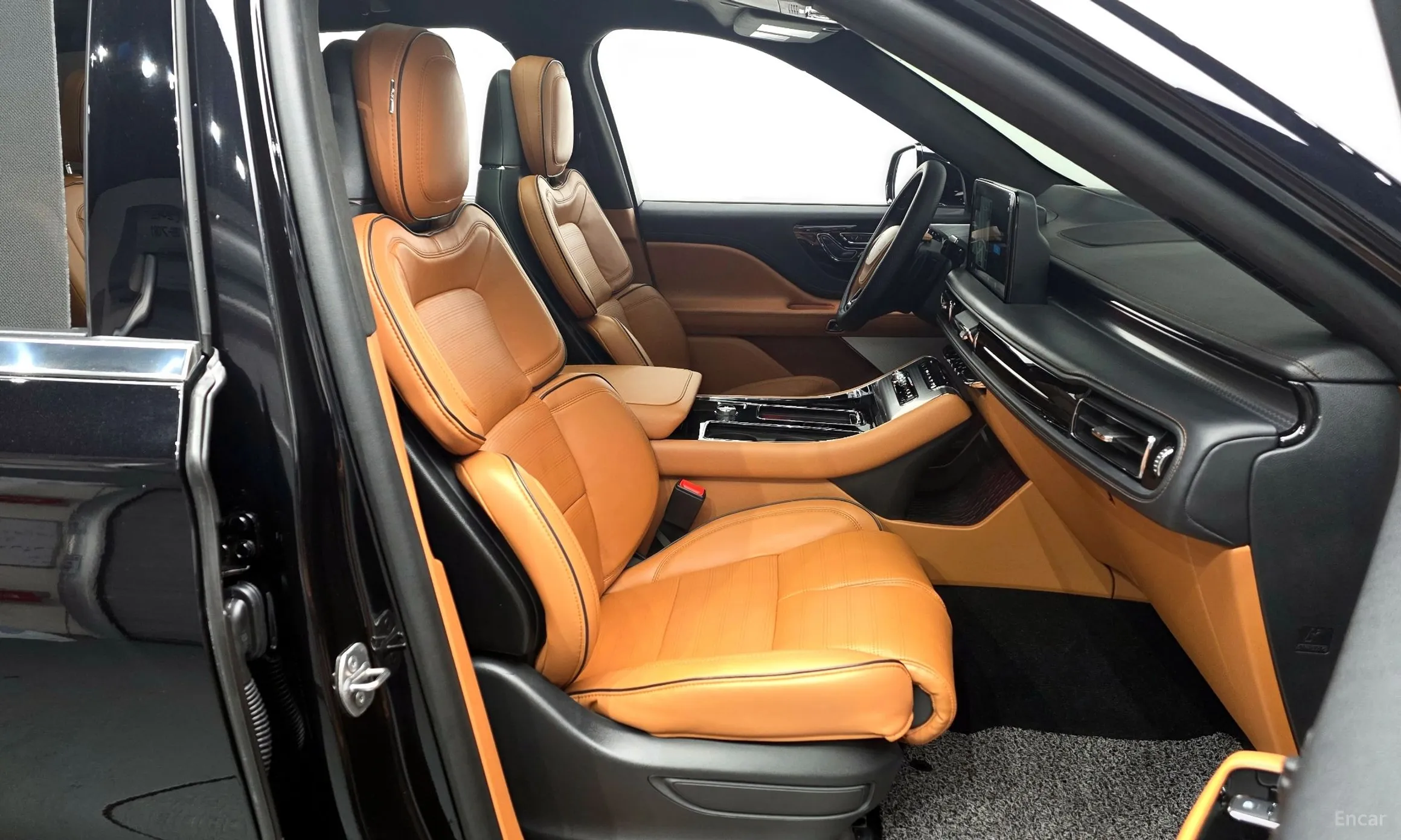 Lincoln Aviator 2nd Generation превью 11