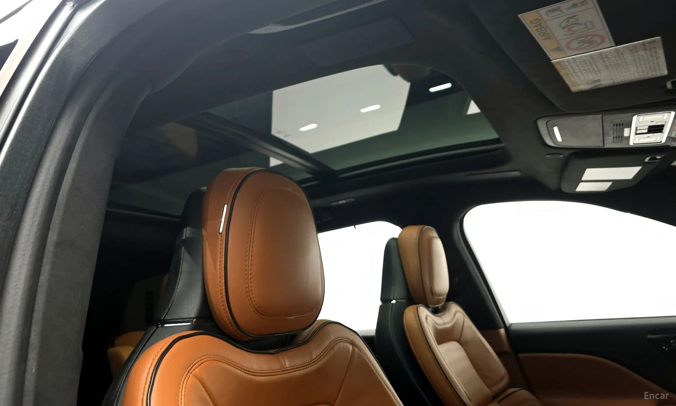 Lincoln Aviator 2nd Generation превью 16
