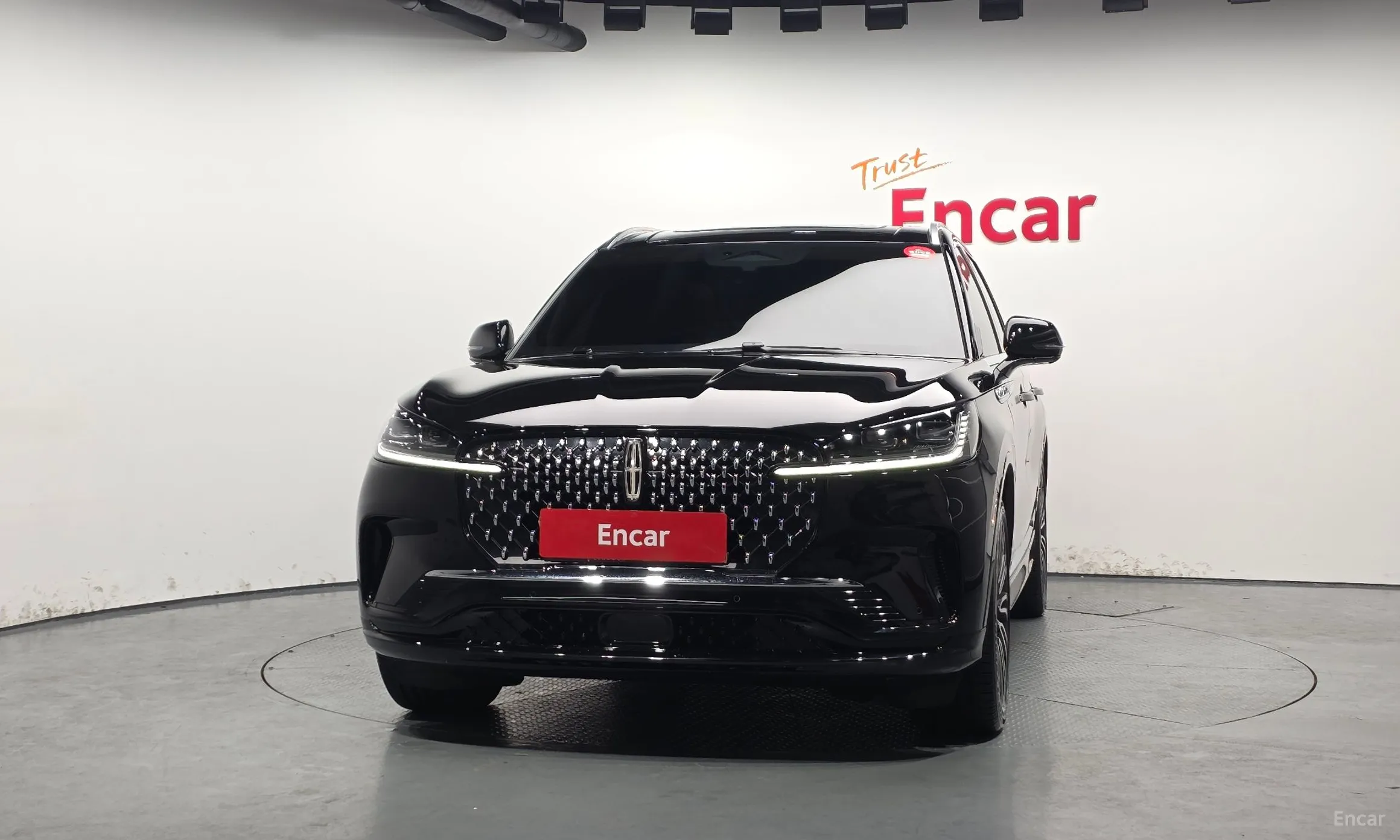 Lincoln Aviator 2nd Generation превью 3