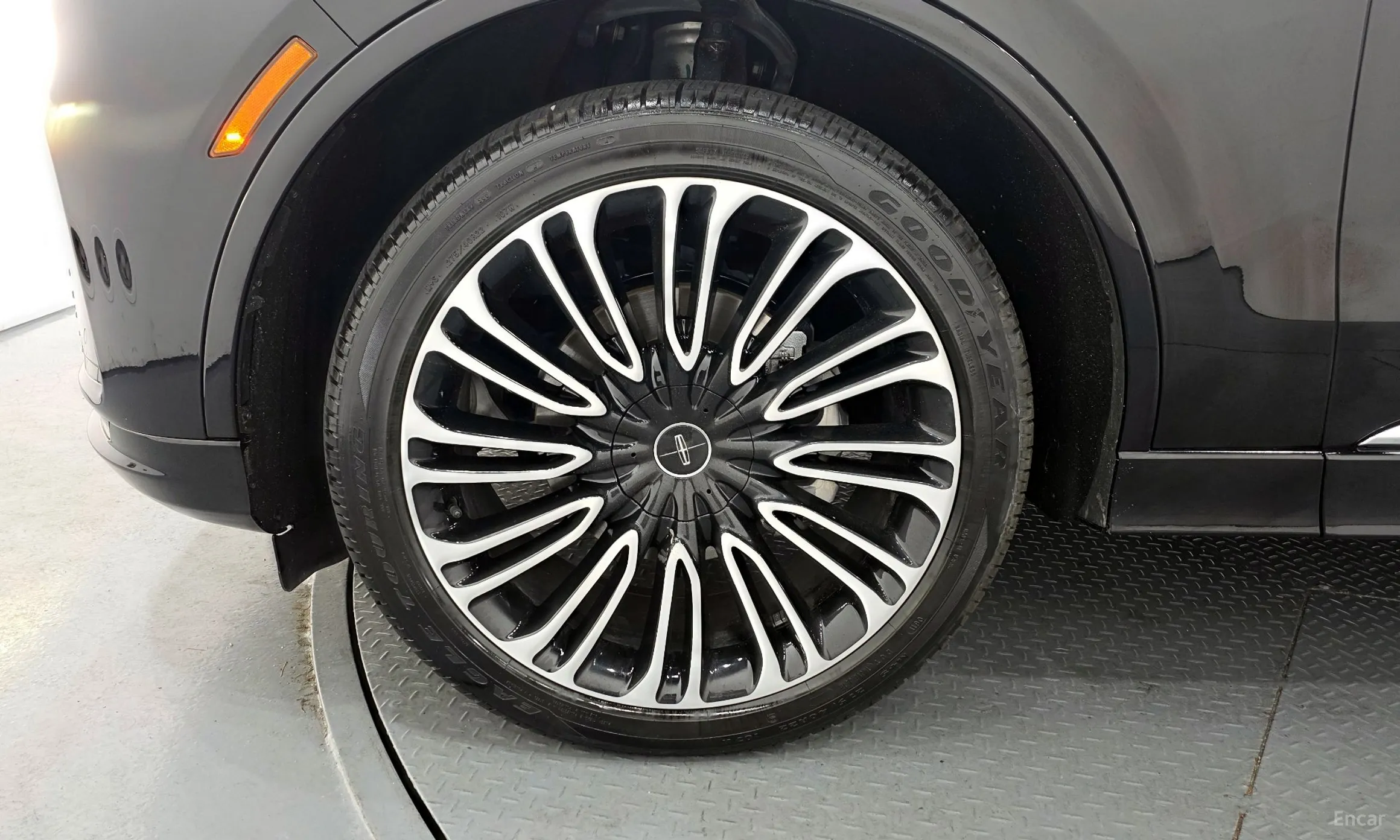 Lincoln Aviator 2nd Generation превью 5