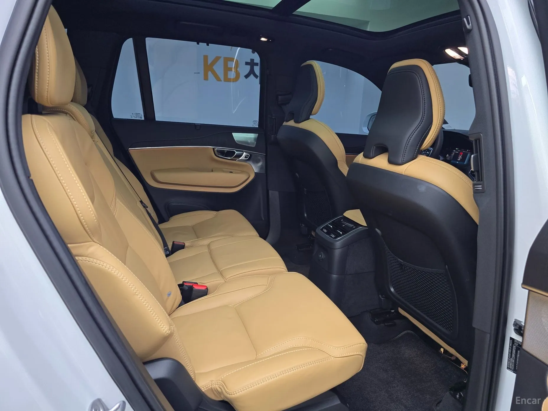 Volvo XC90 Gen 2 превью 11