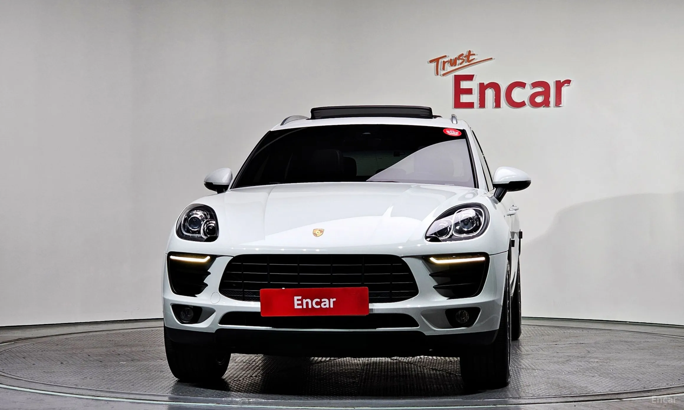 Porsche Macan превью 3