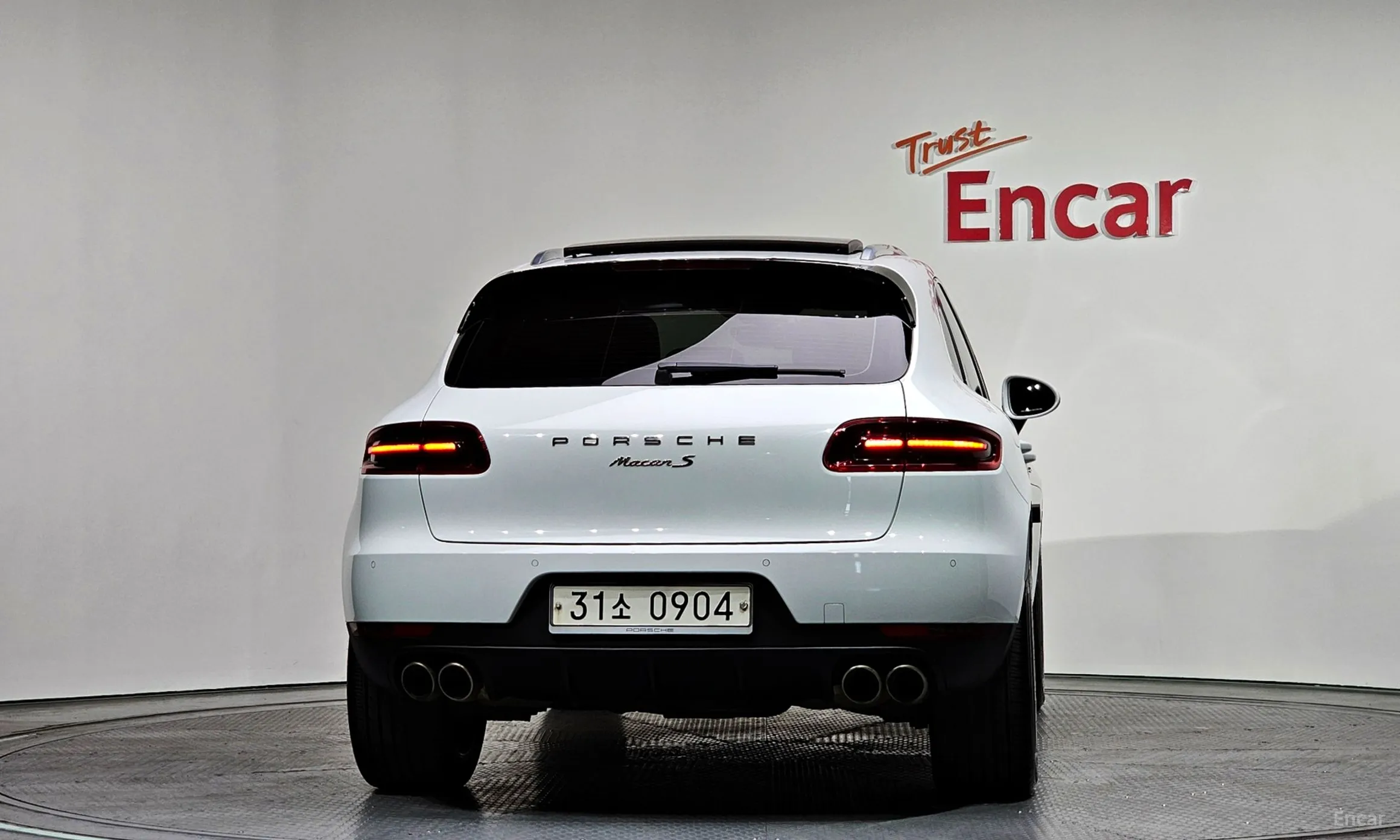 Porsche Macan превью 4