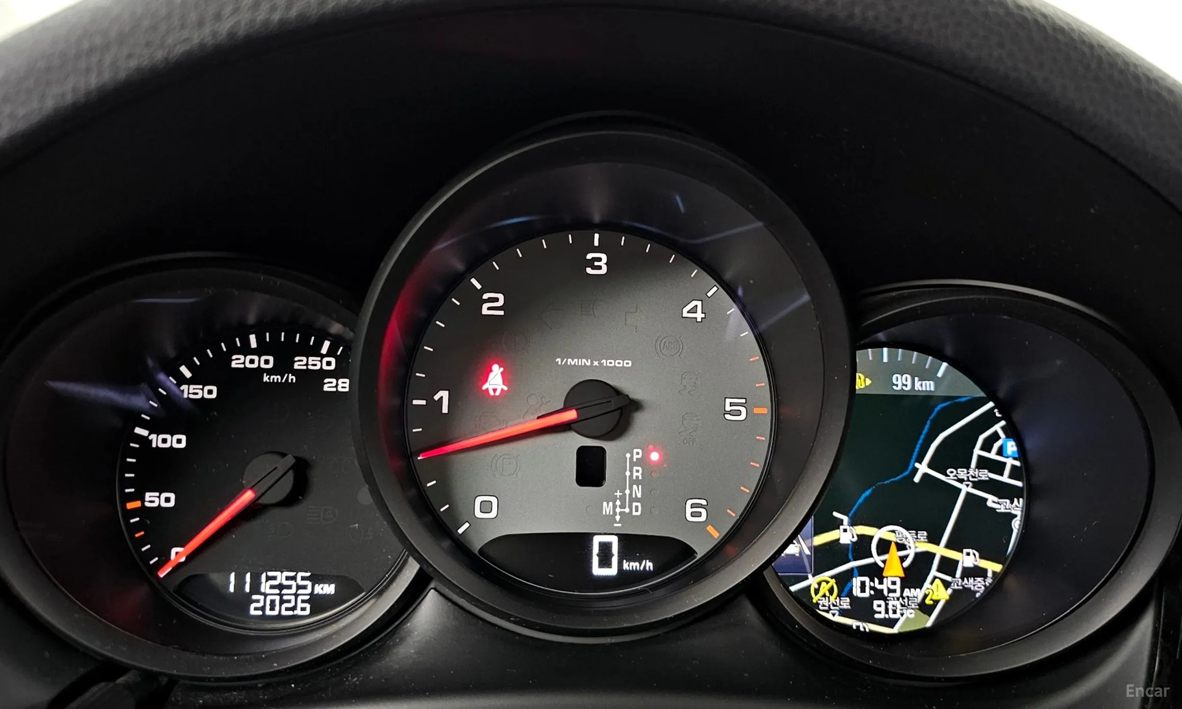 Porsche Macan превью 8