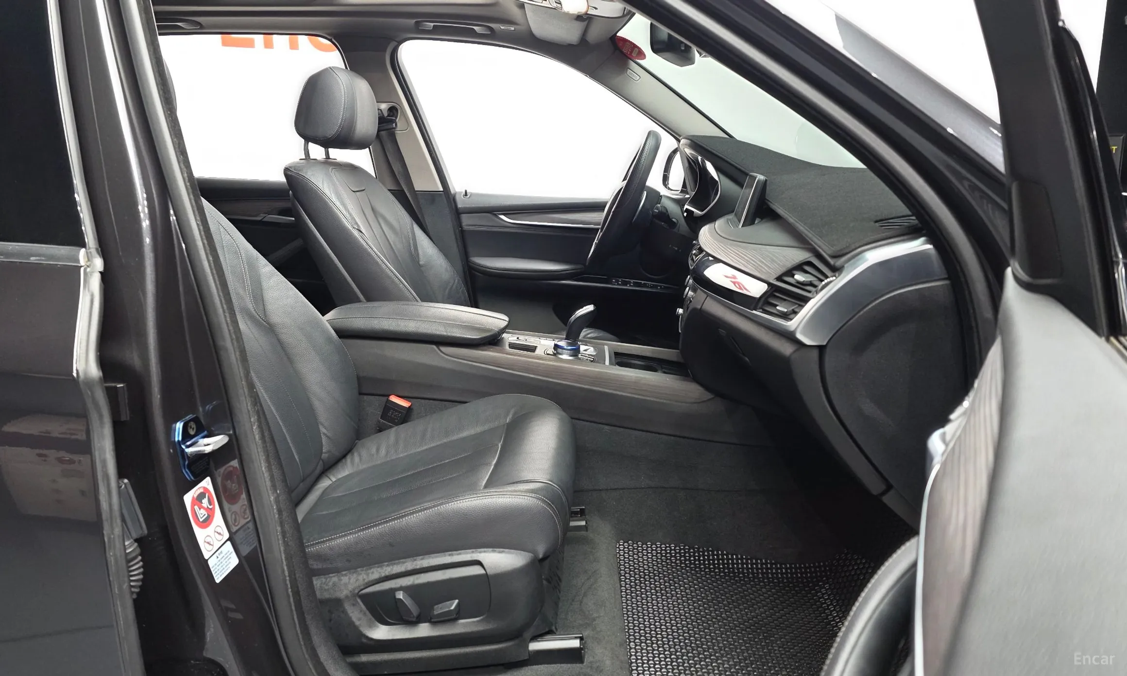 BMW X5 (F15) превью 11