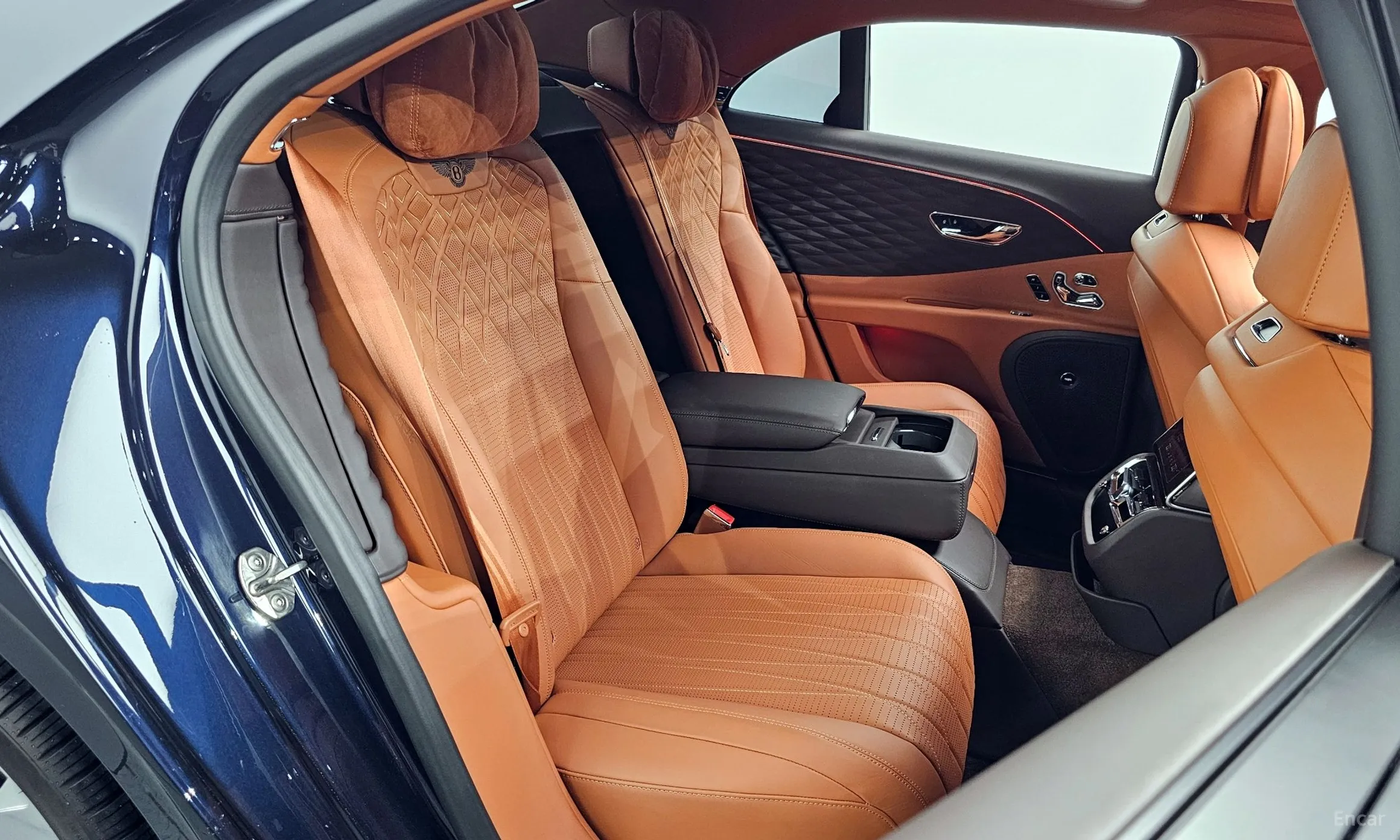Bentley Flying Spur 3rd Generation превью 12