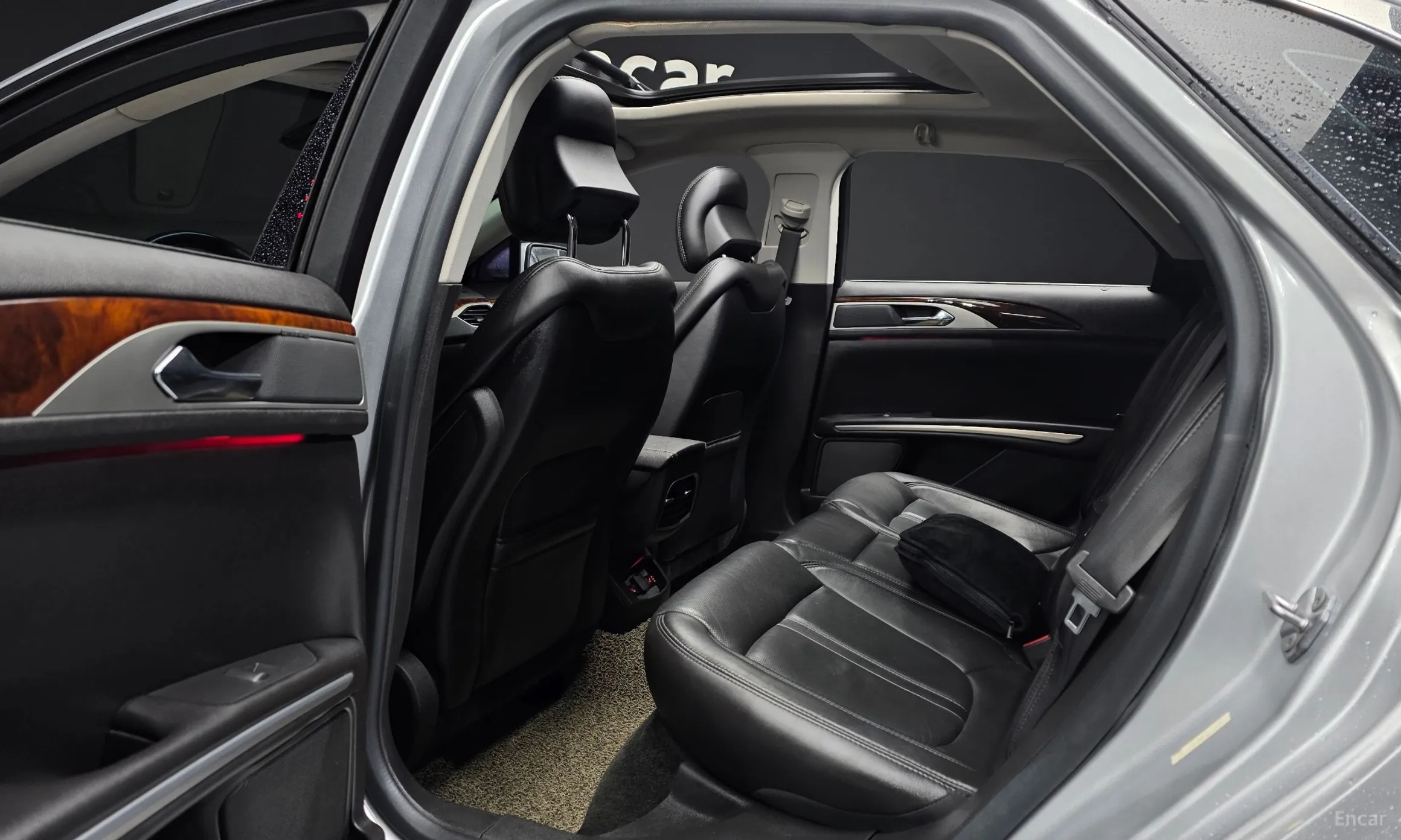Lincoln New MKZ превью 12