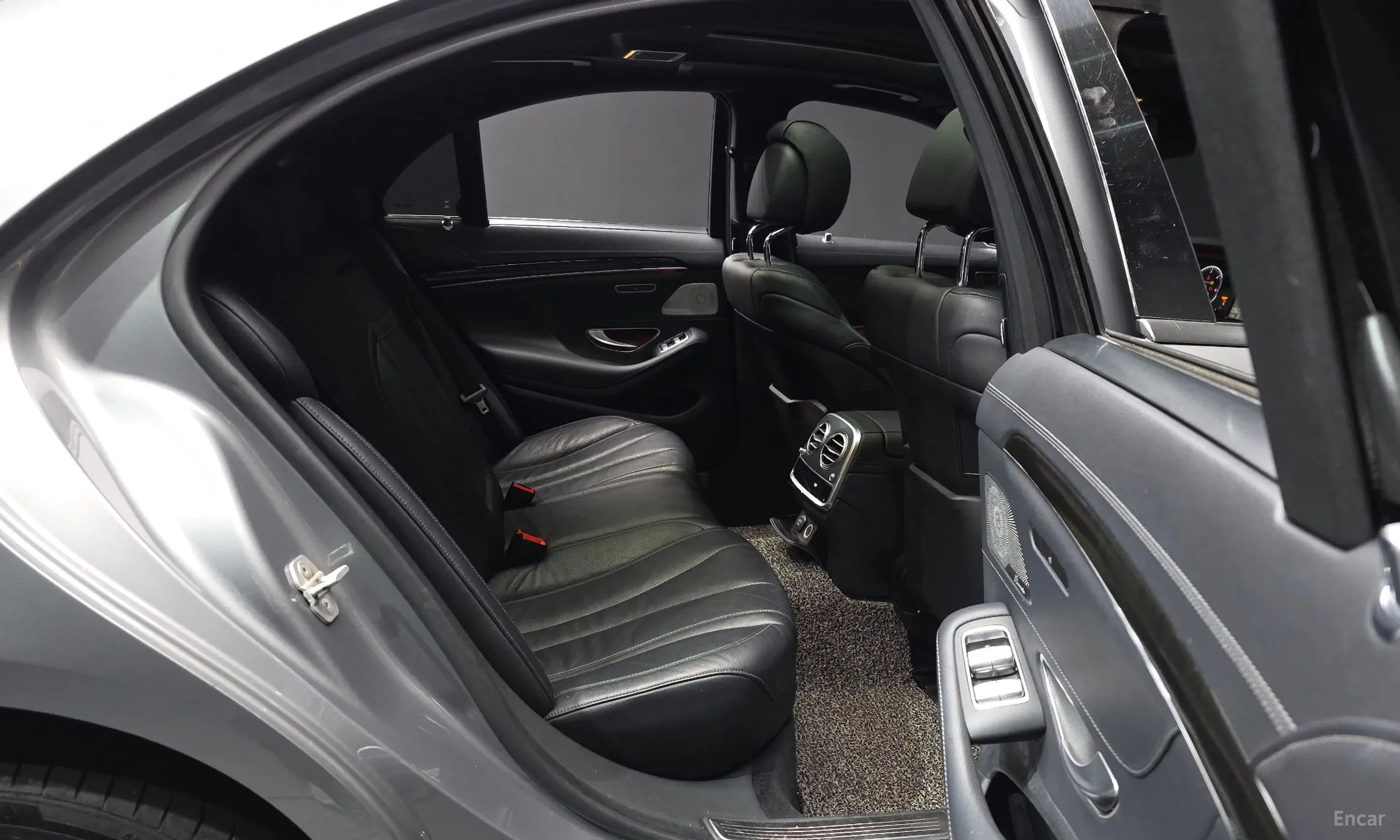 Mercedes Benz S-Class W222 превью 12