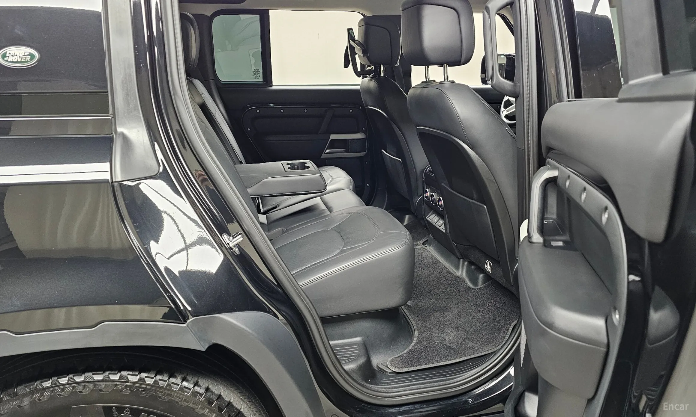 Land Rover Defender (L663) превью 12
