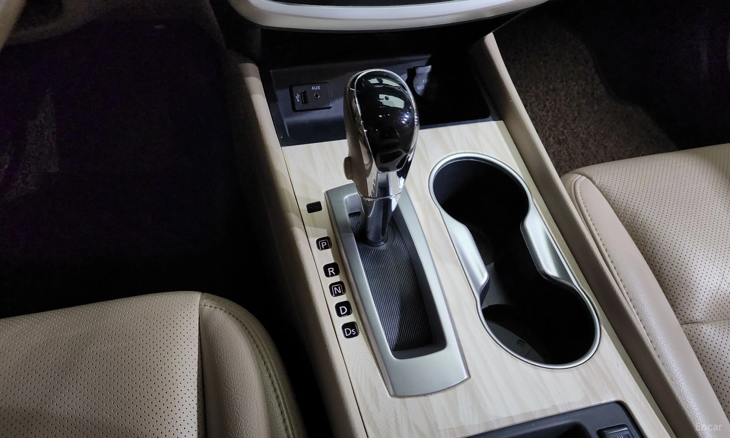 Nissan Altima превью 9