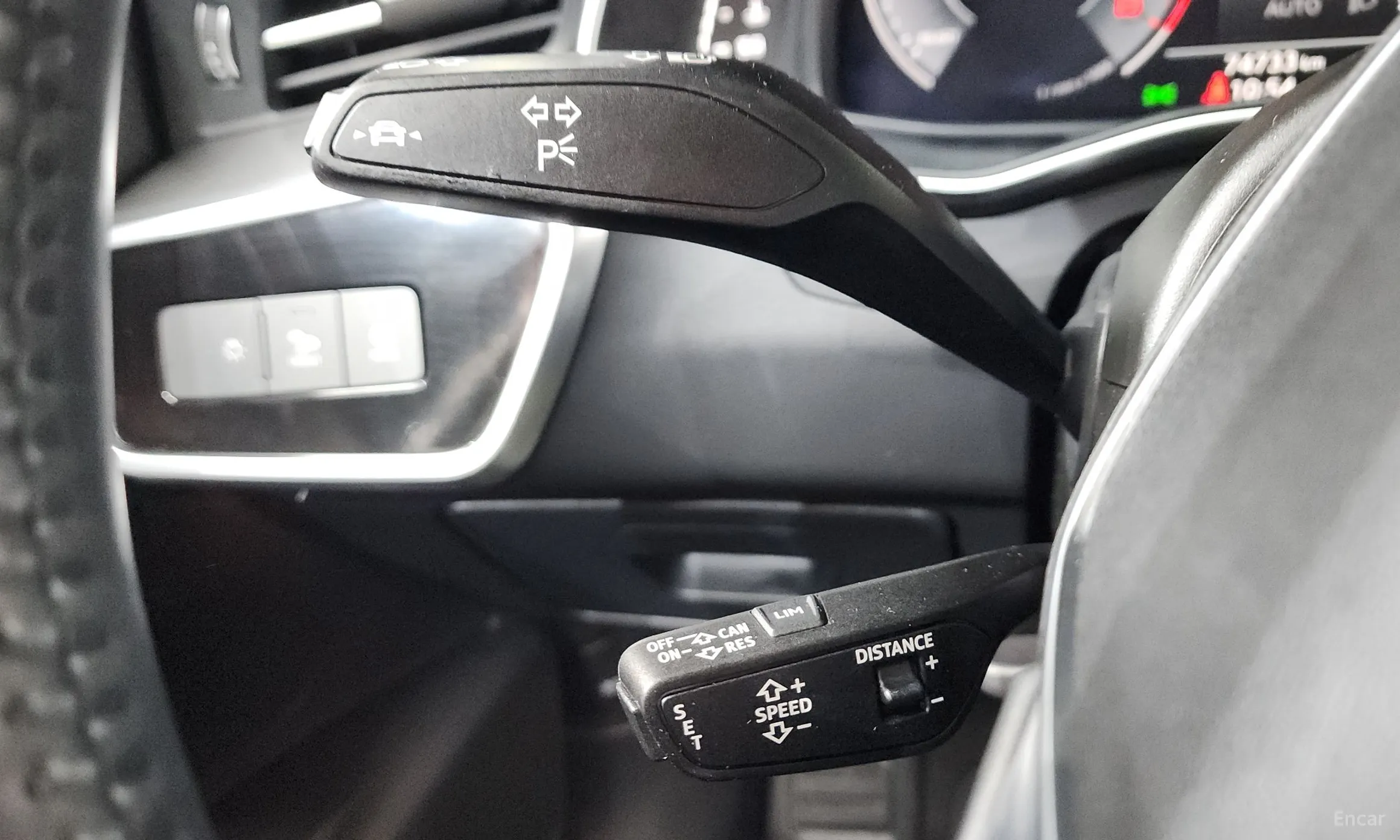 Audi A6 (C8) превью 14