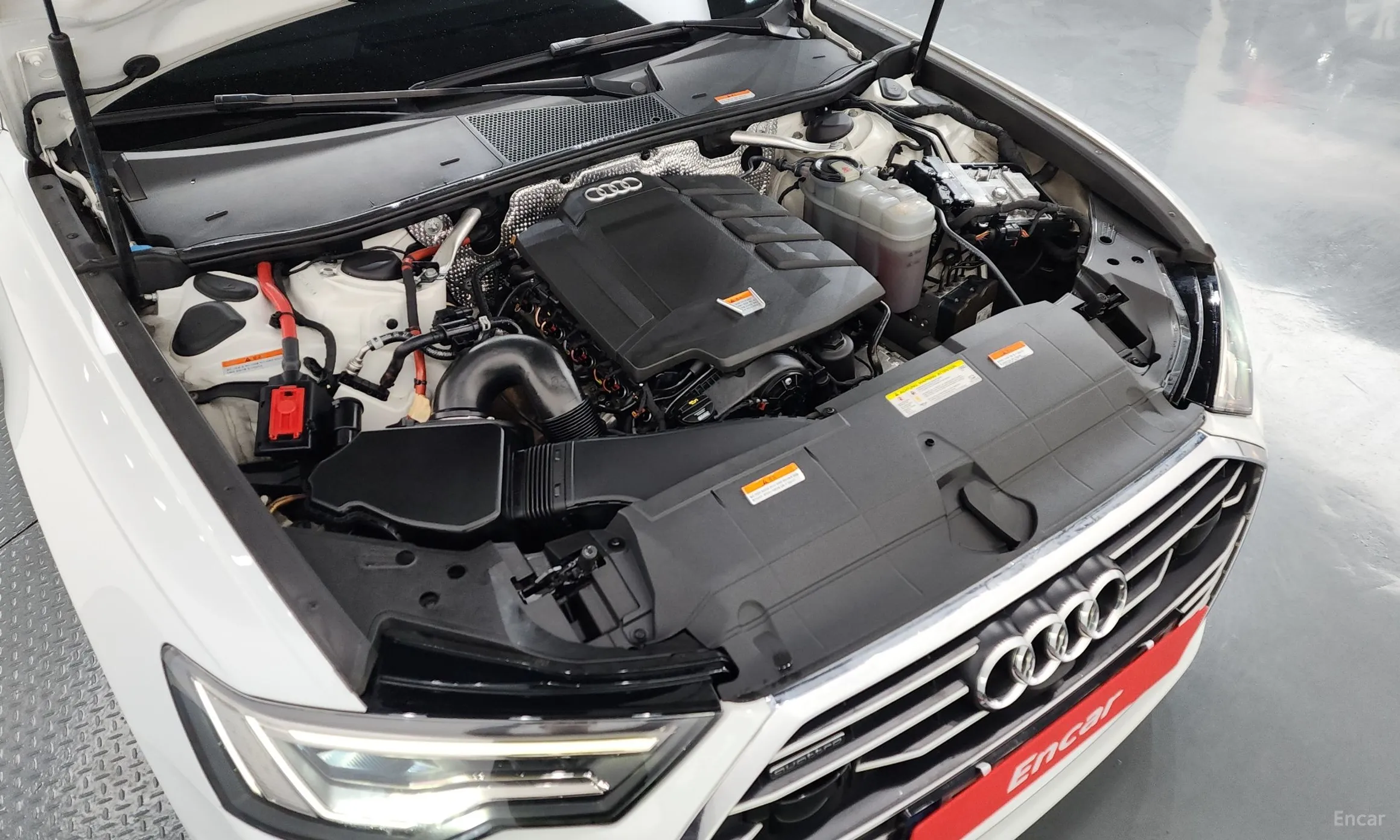 Audi A6 (C8) превью 6