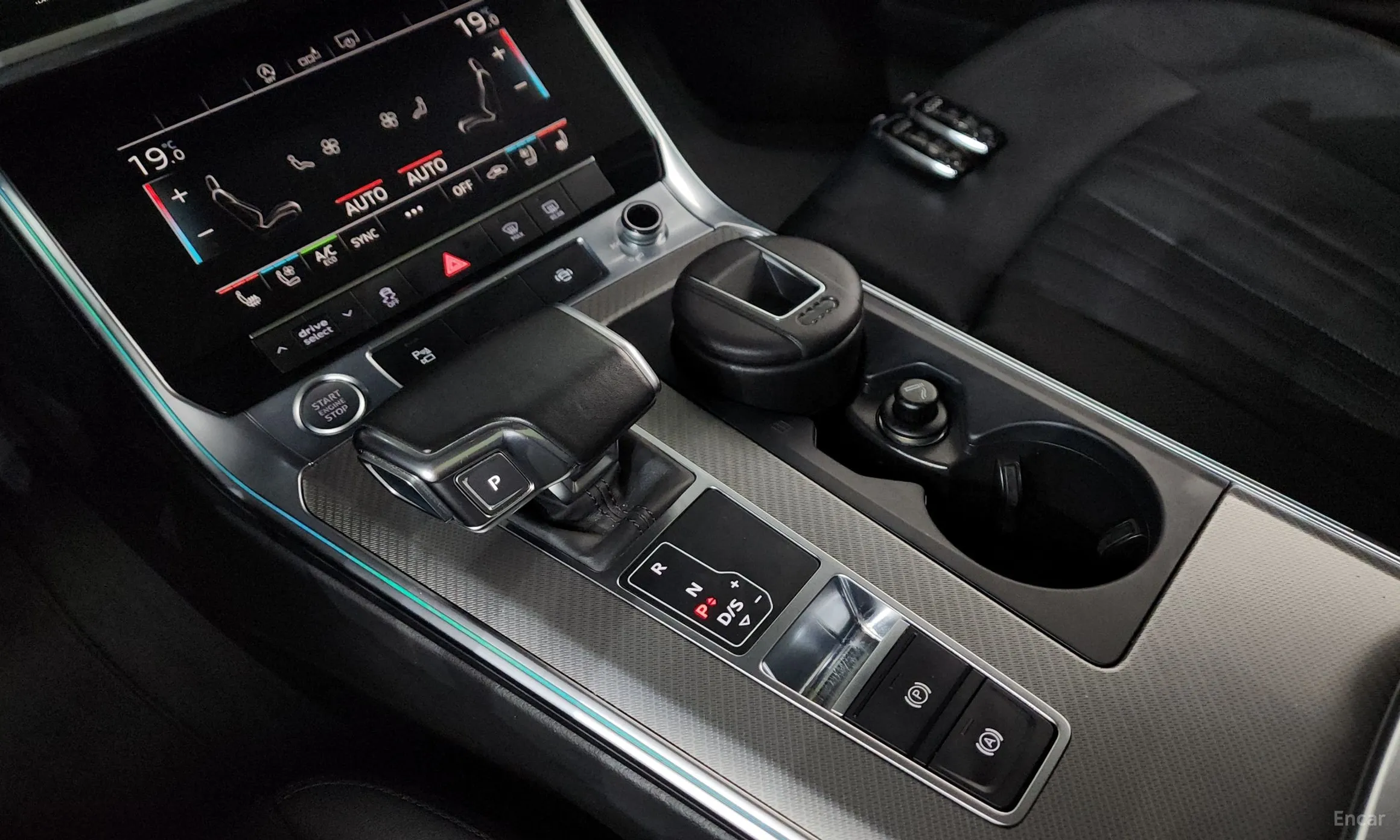 Audi A6 (C8) превью 9
