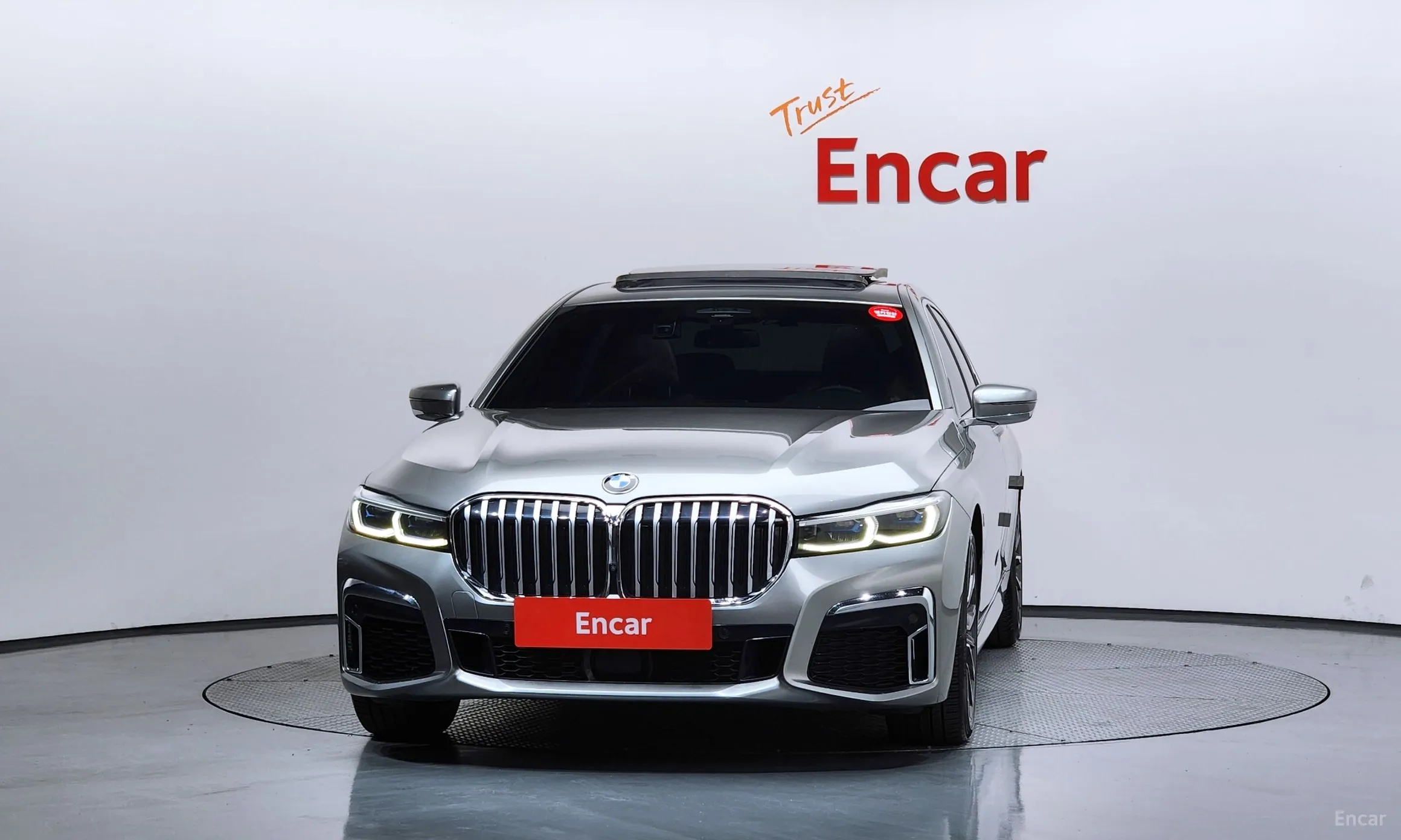 BMW 7 Series (G11) превью 3