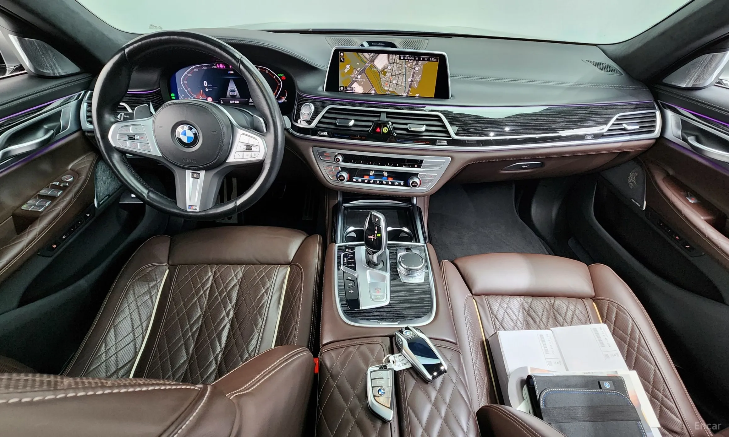 BMW 7 Series (G11) превью 7