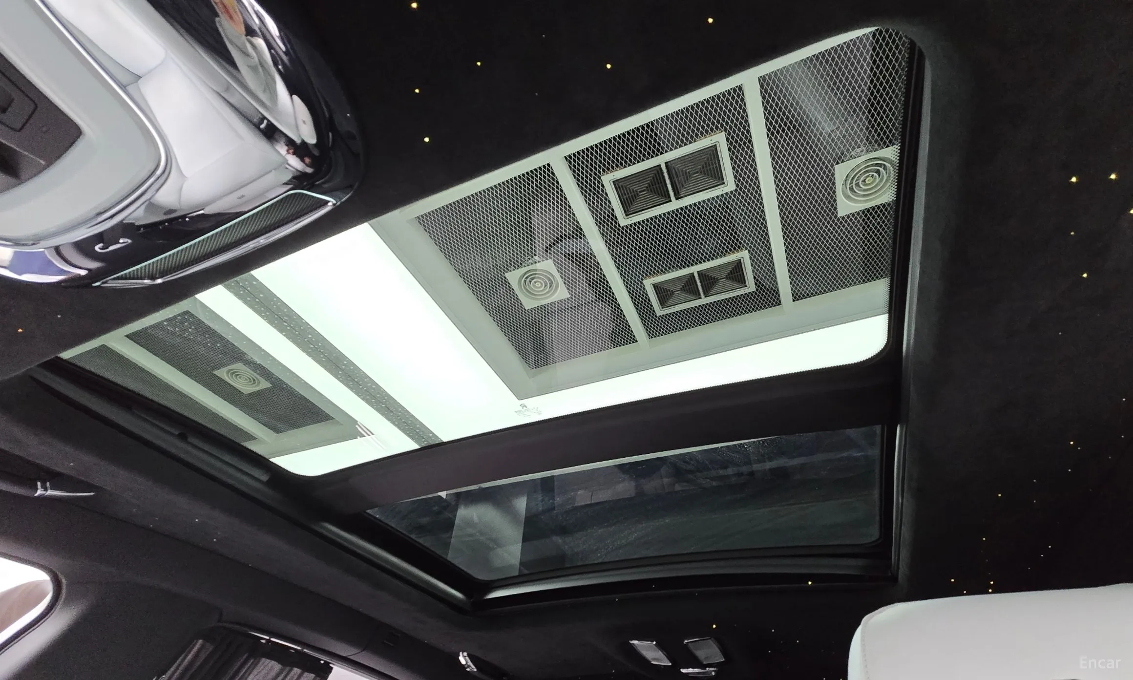 Rolls-Royce Ghost превью 18