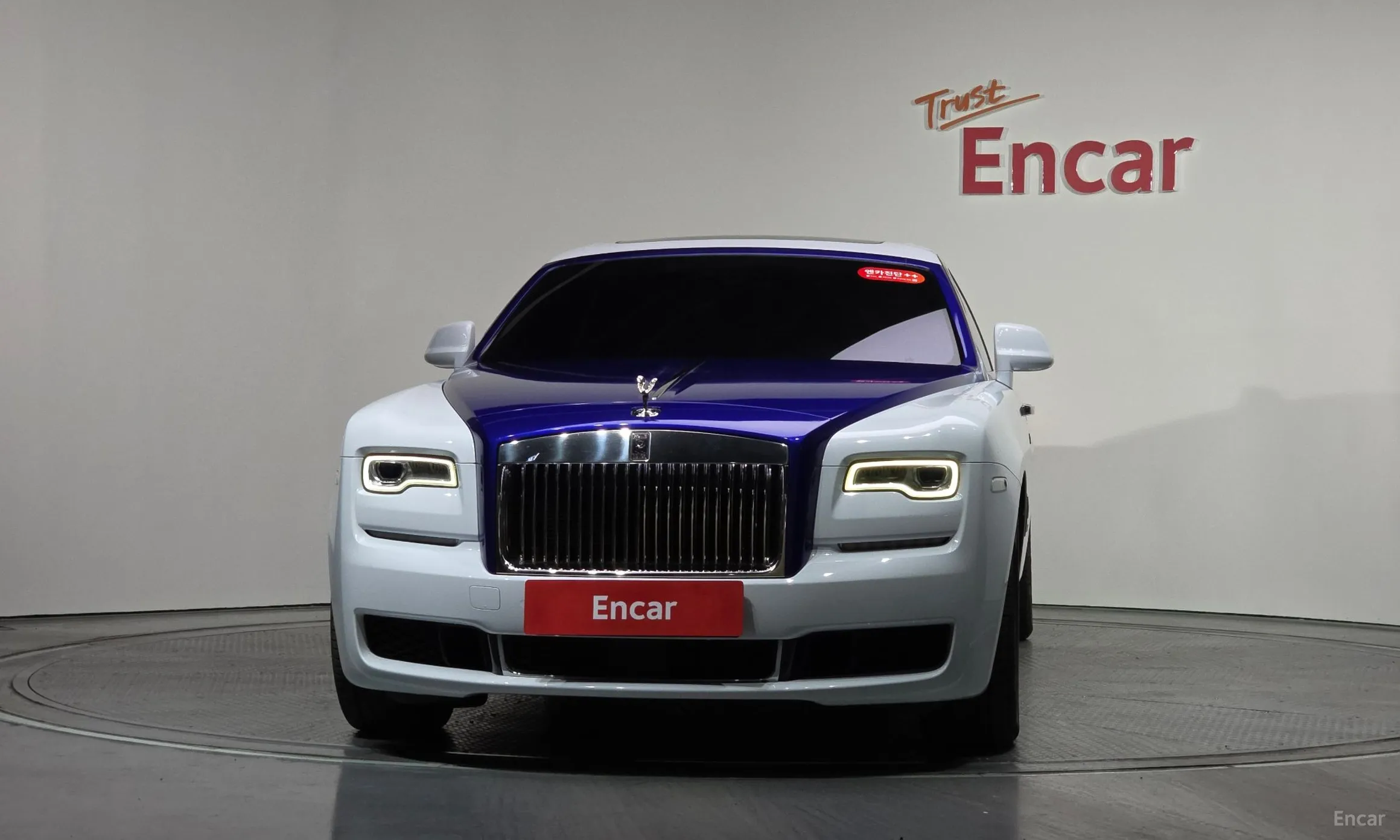 Rolls-Royce Ghost превью 3